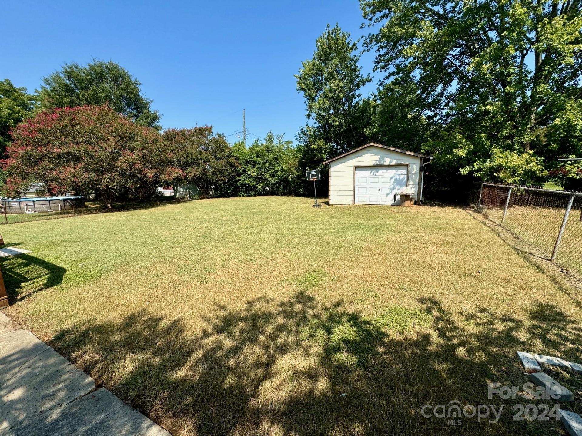 836 S Cherry Road Property Photo 19