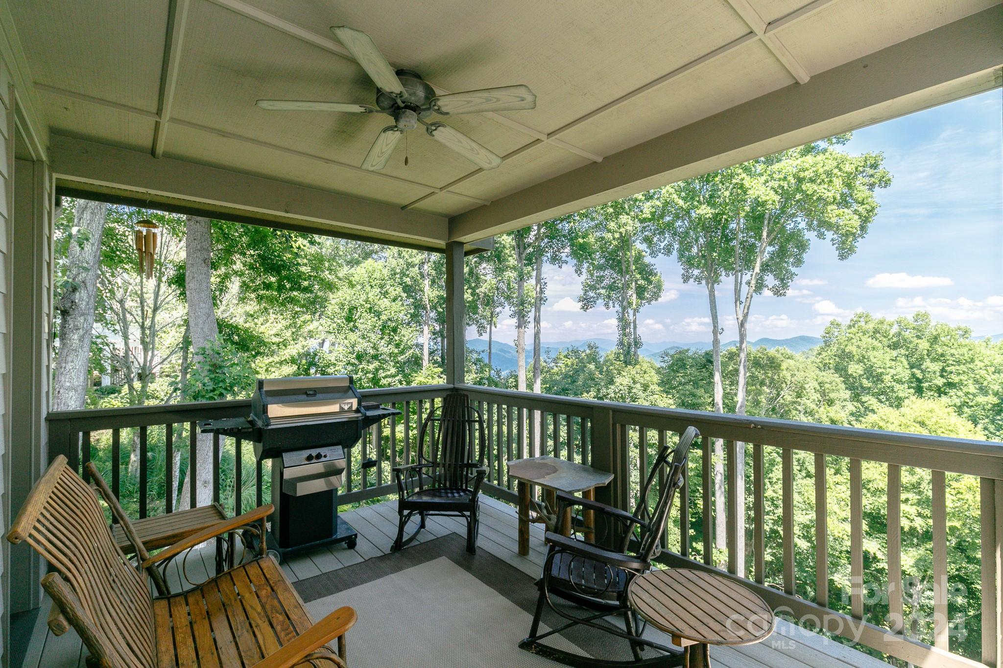 410 Springhouse Drive Property Photo 22