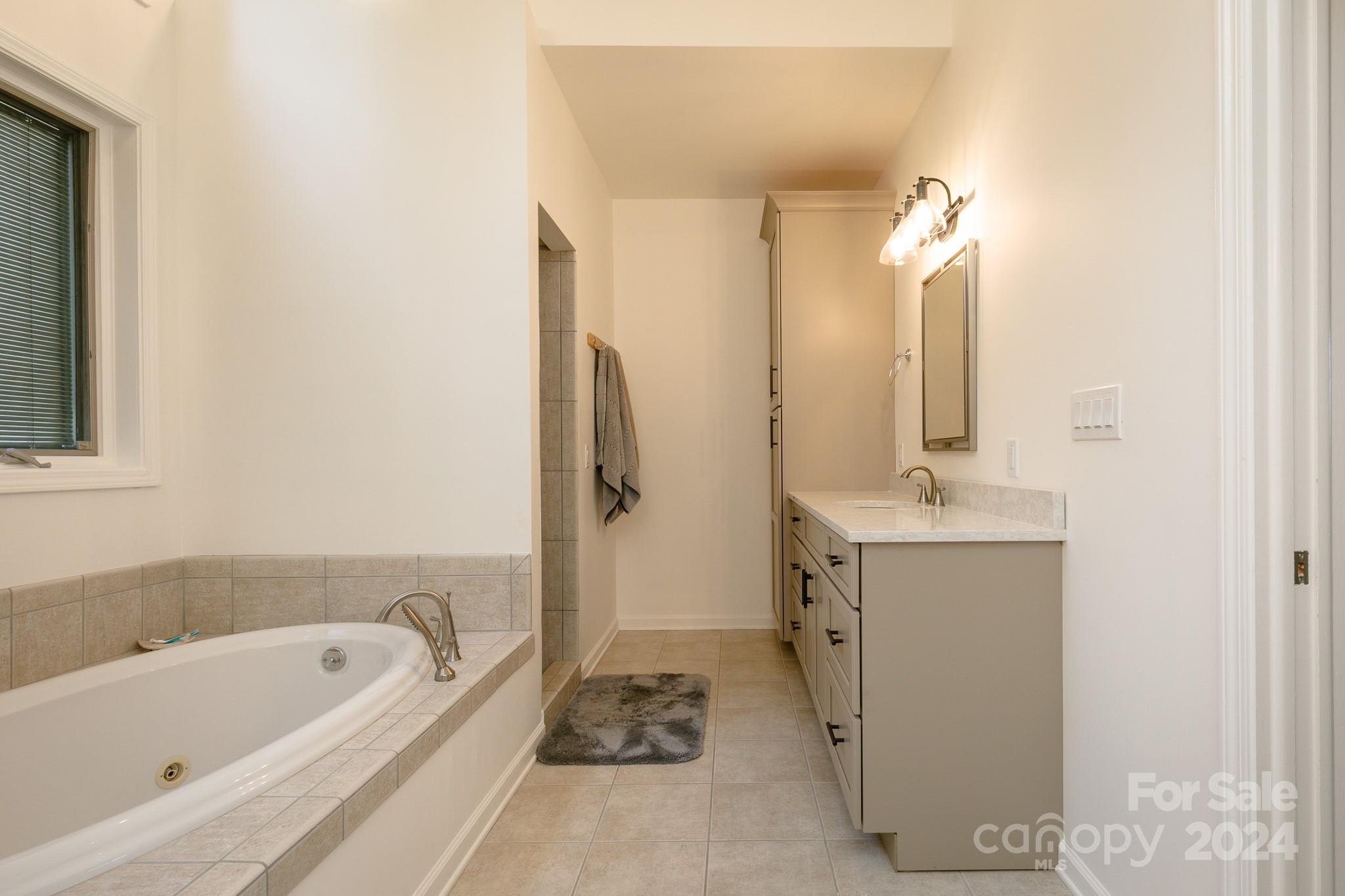 410 Springhouse Drive Property Photo 25