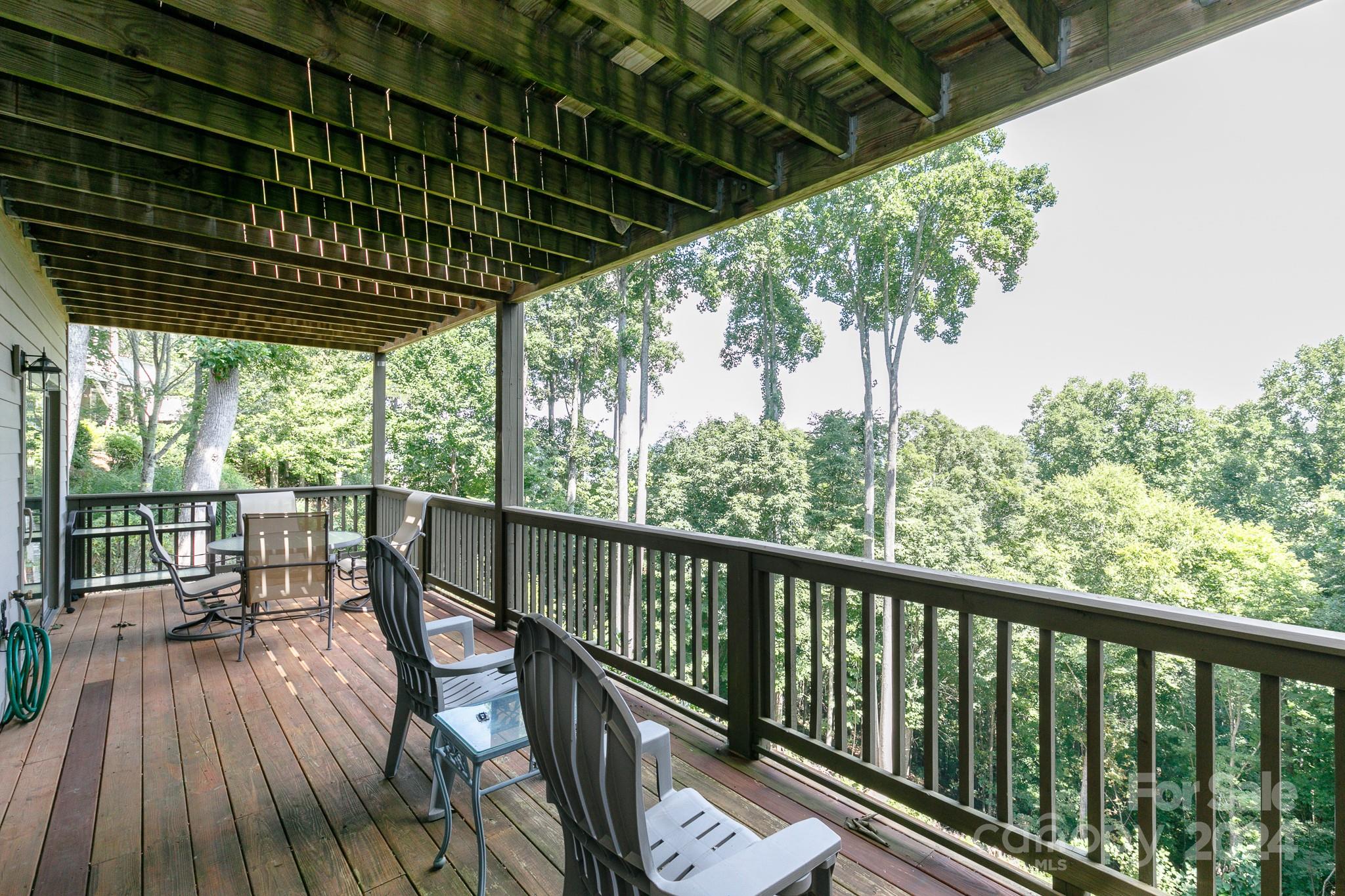 410 Springhouse Drive Property Photo 35
