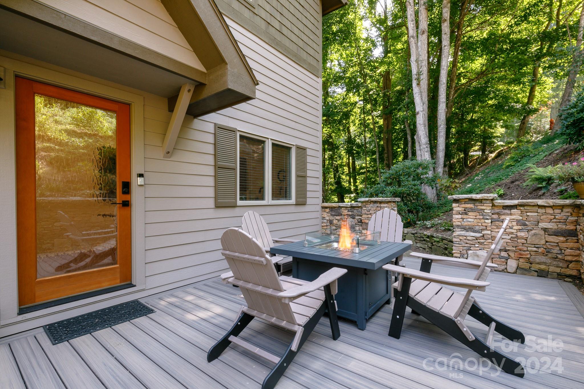410 Springhouse Drive Property Photo 41