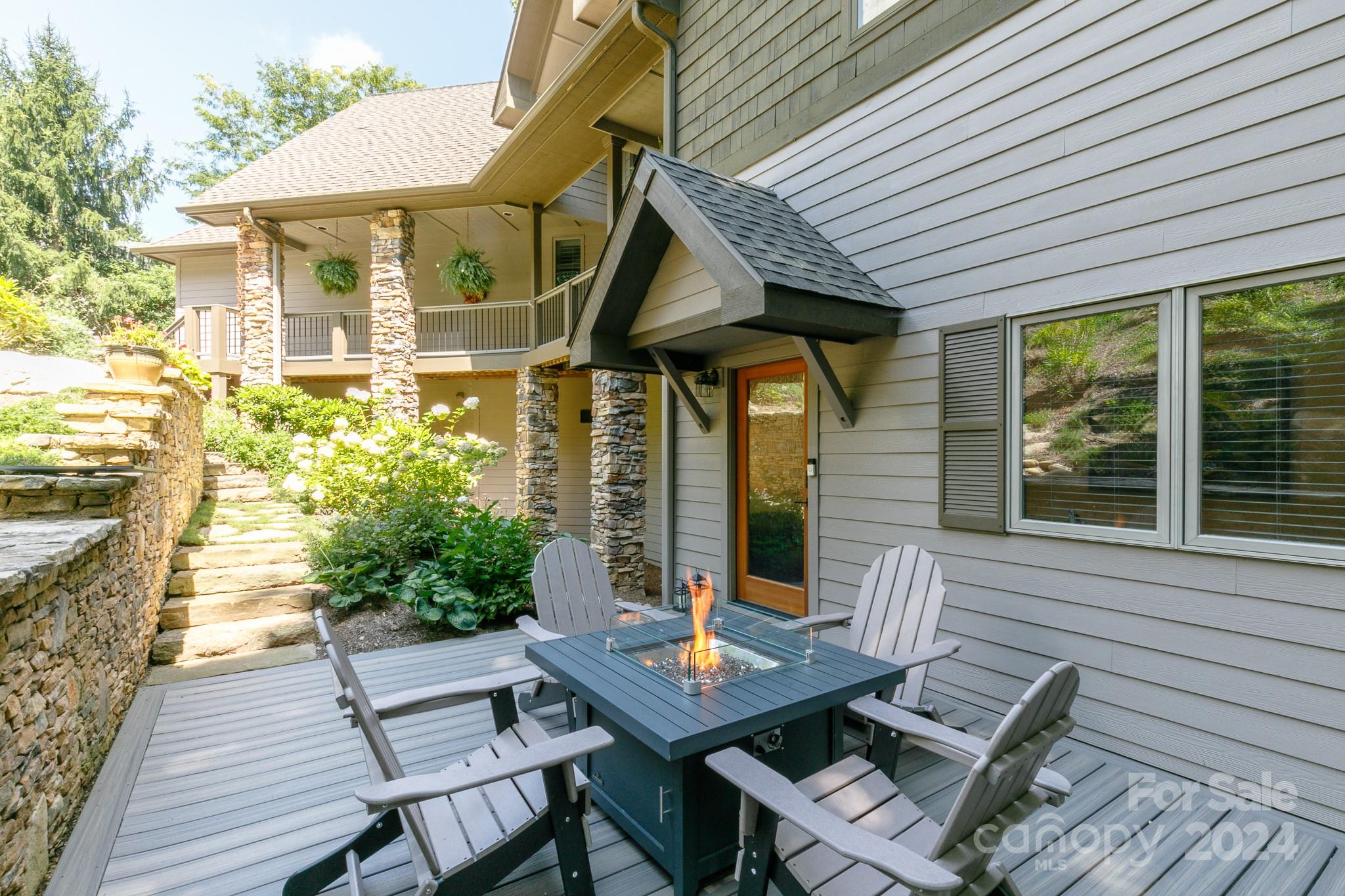 410 Springhouse Drive Property Photo 42