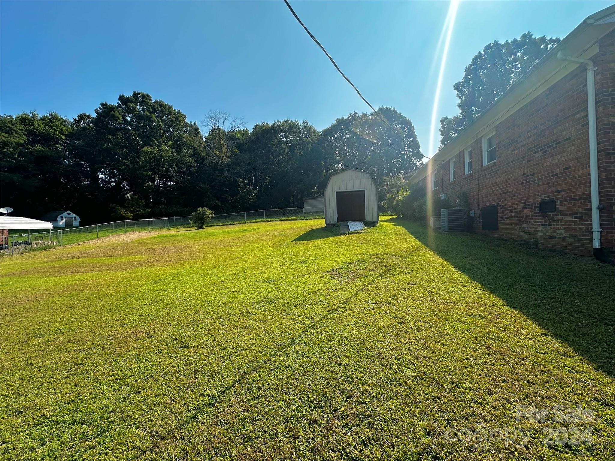 614 3rd Street Place Property Photo 3