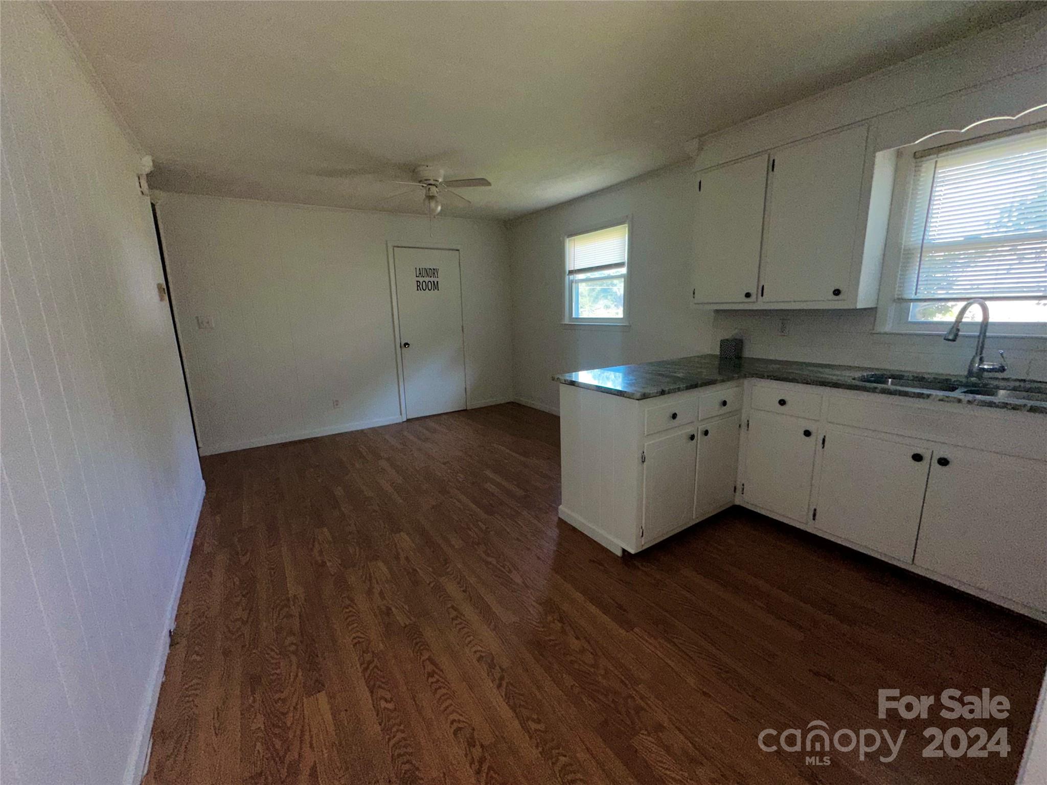 614 3rd Street Place Property Photo 5