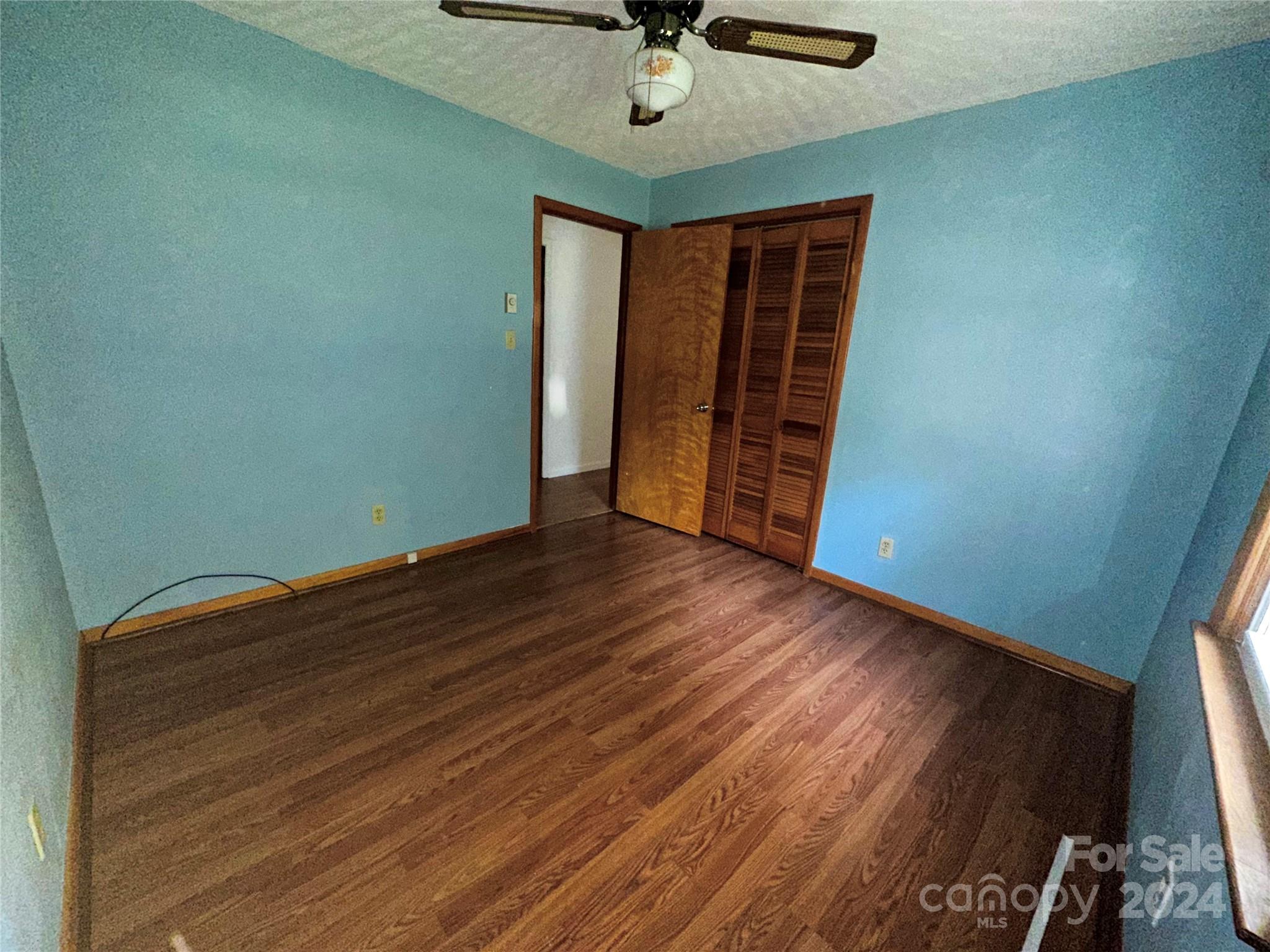 614 3rd Street Place Property Photo 8