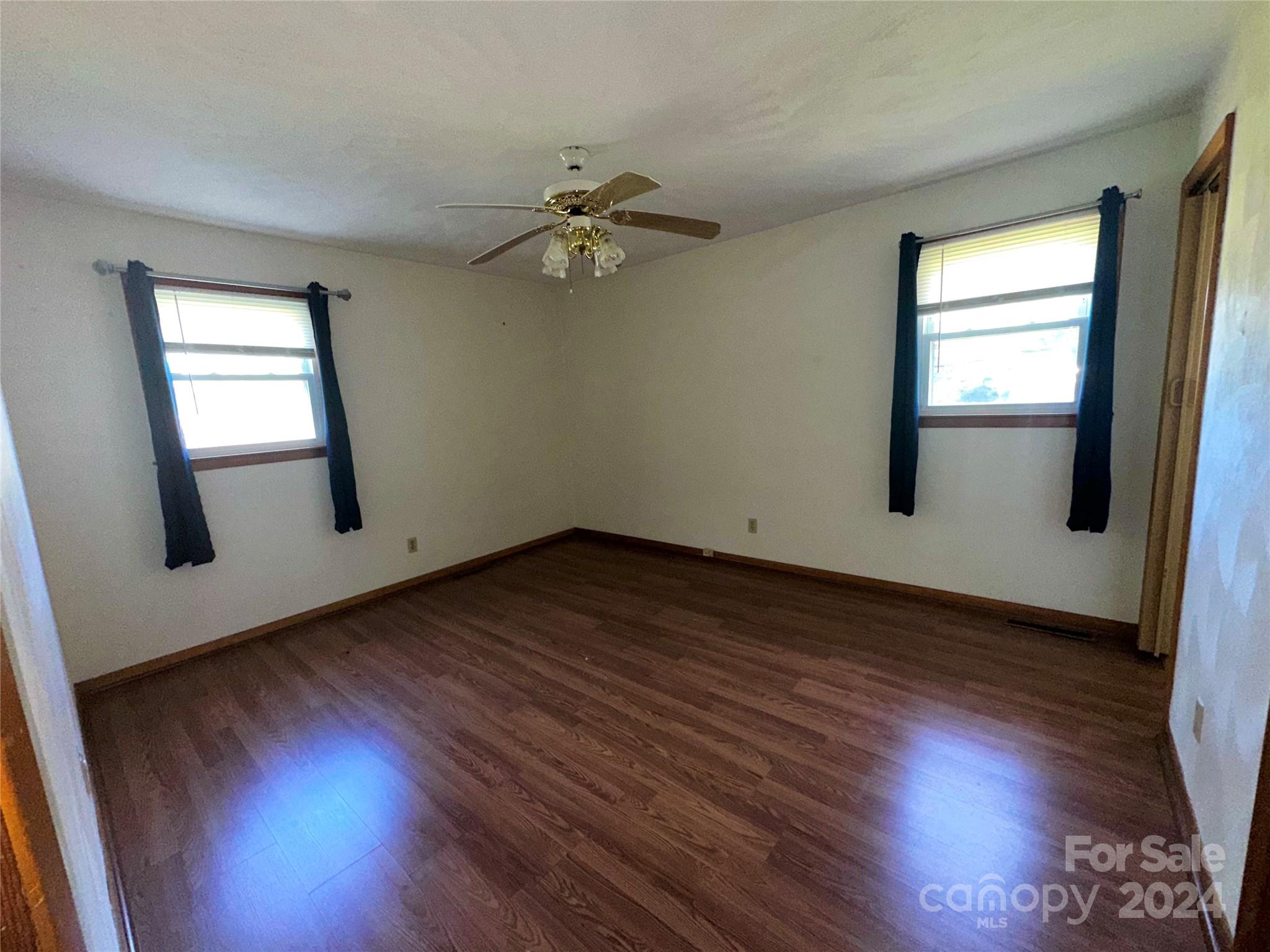 614 3rd Street Place Property Photo 13