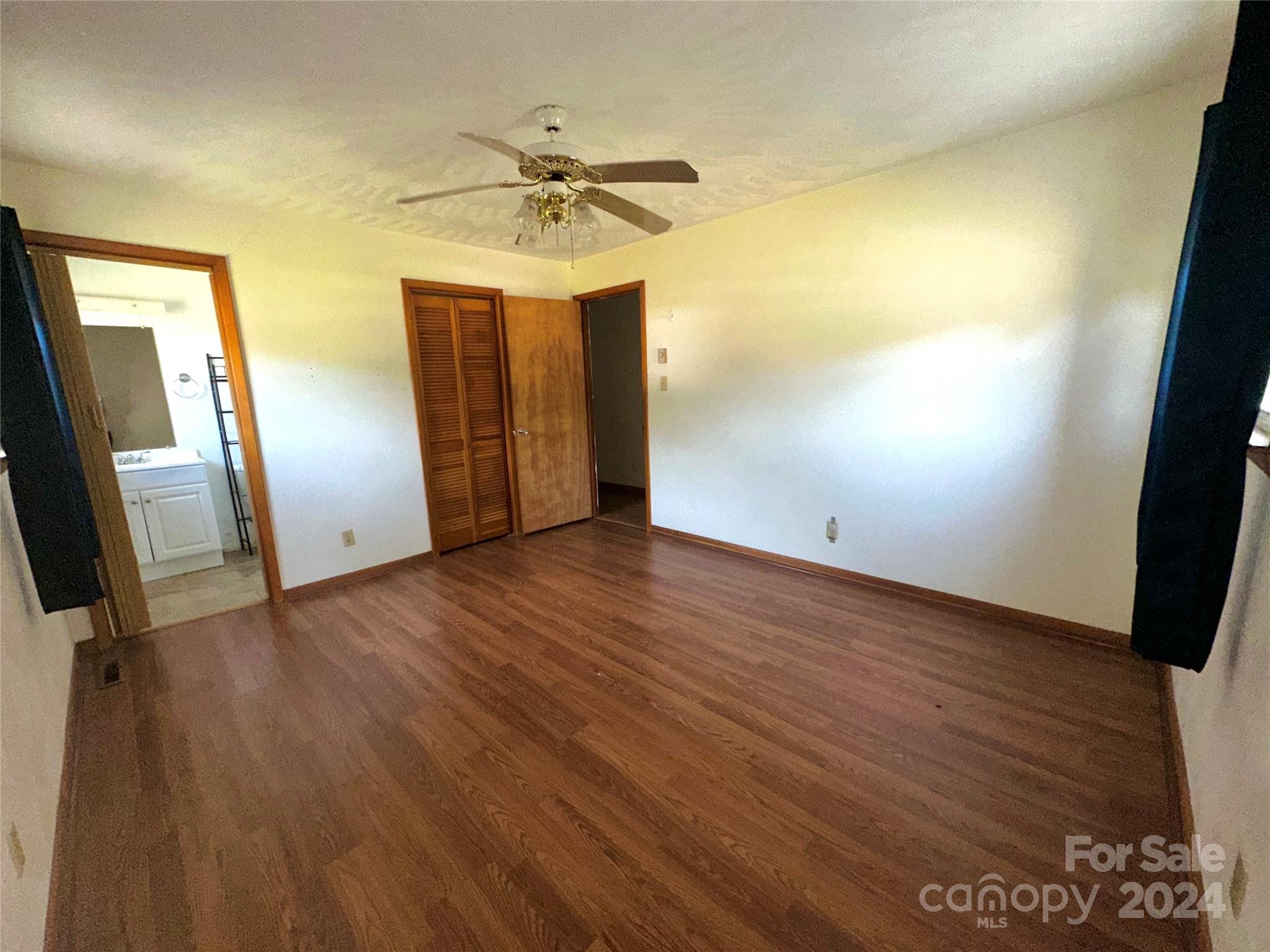 614 3rd Street Place Property Photo 14