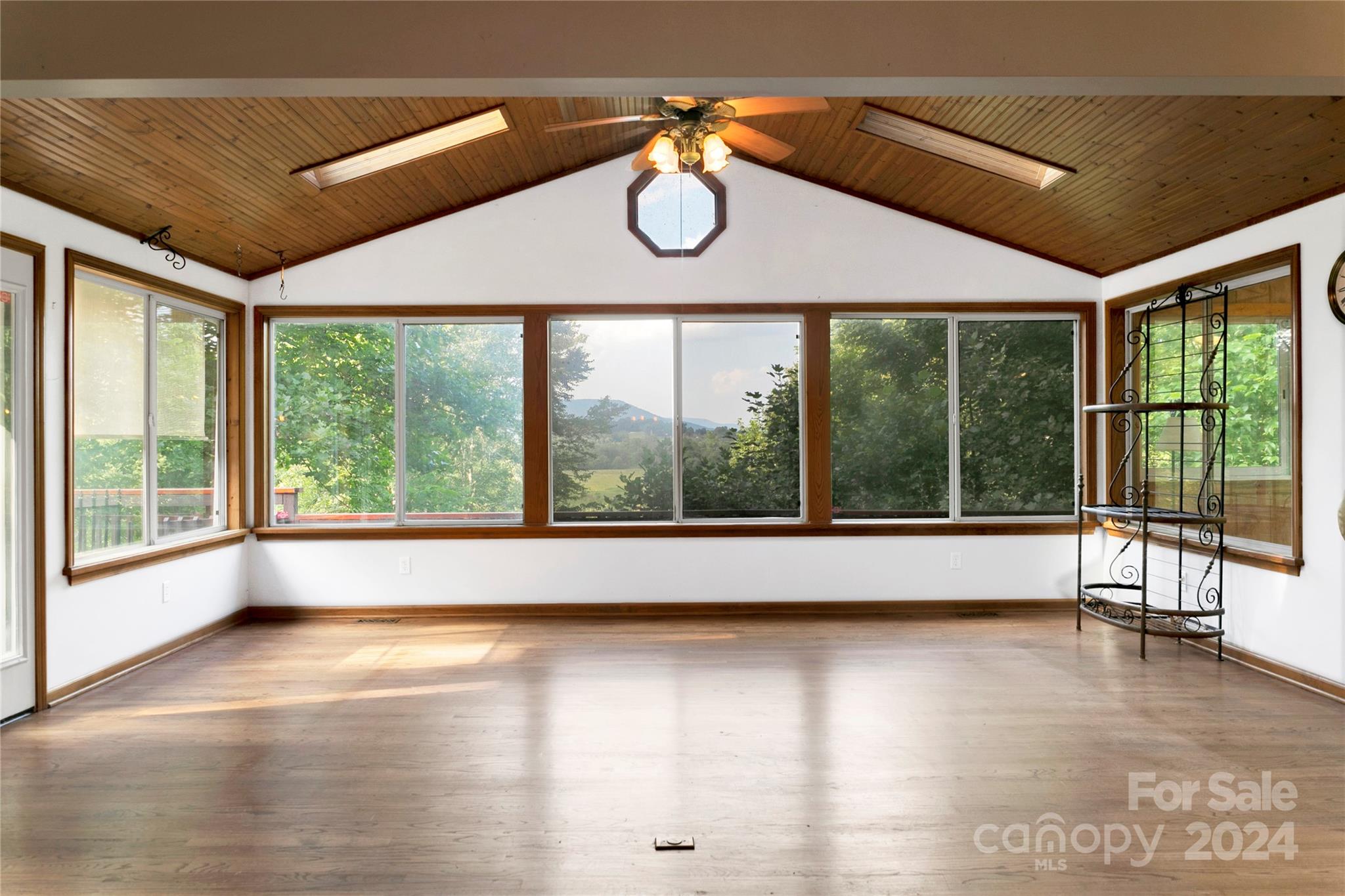 89 Quiet Pond Lane Property Photo 14