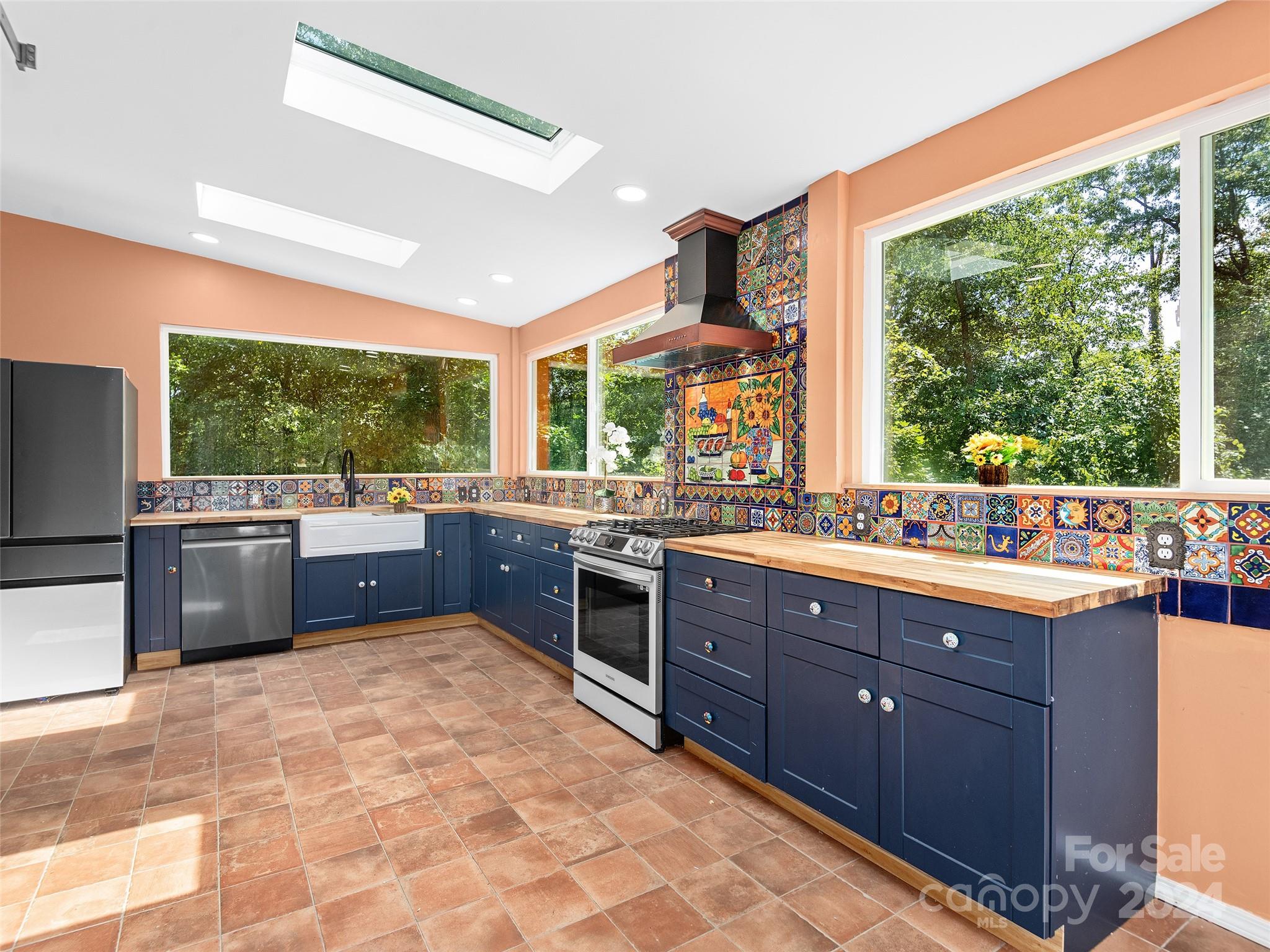 29 Tillman Road Property Photo 9