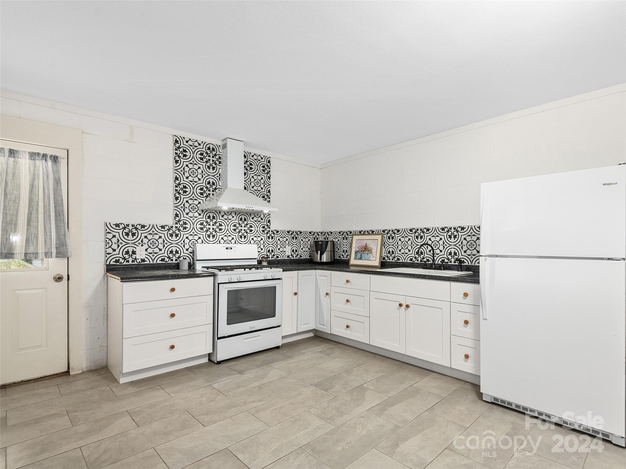 29 Tillman Road Property Photo 28