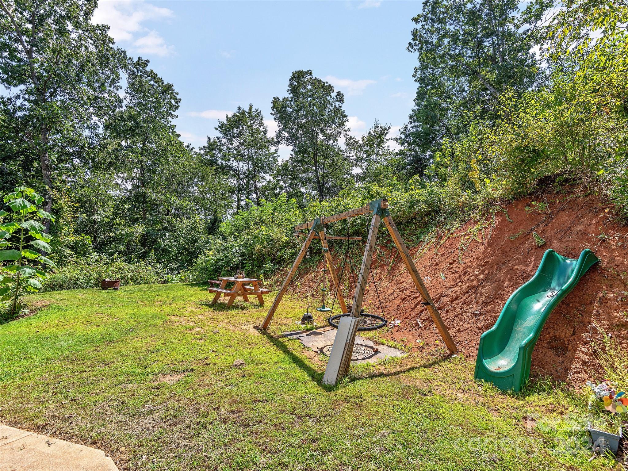 29 Tillman Road Property Photo 33