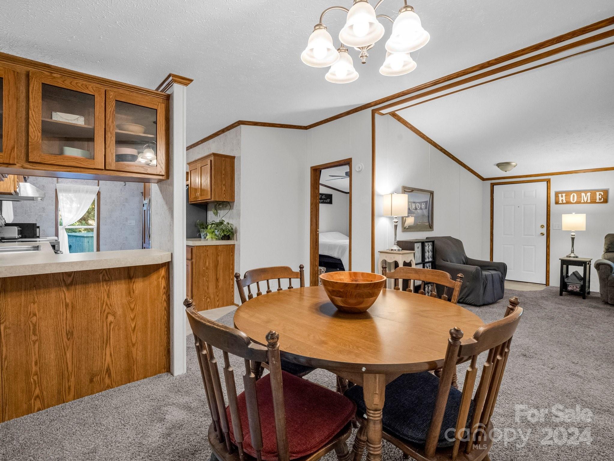 39 Hill And Dale Road Property Photo 8