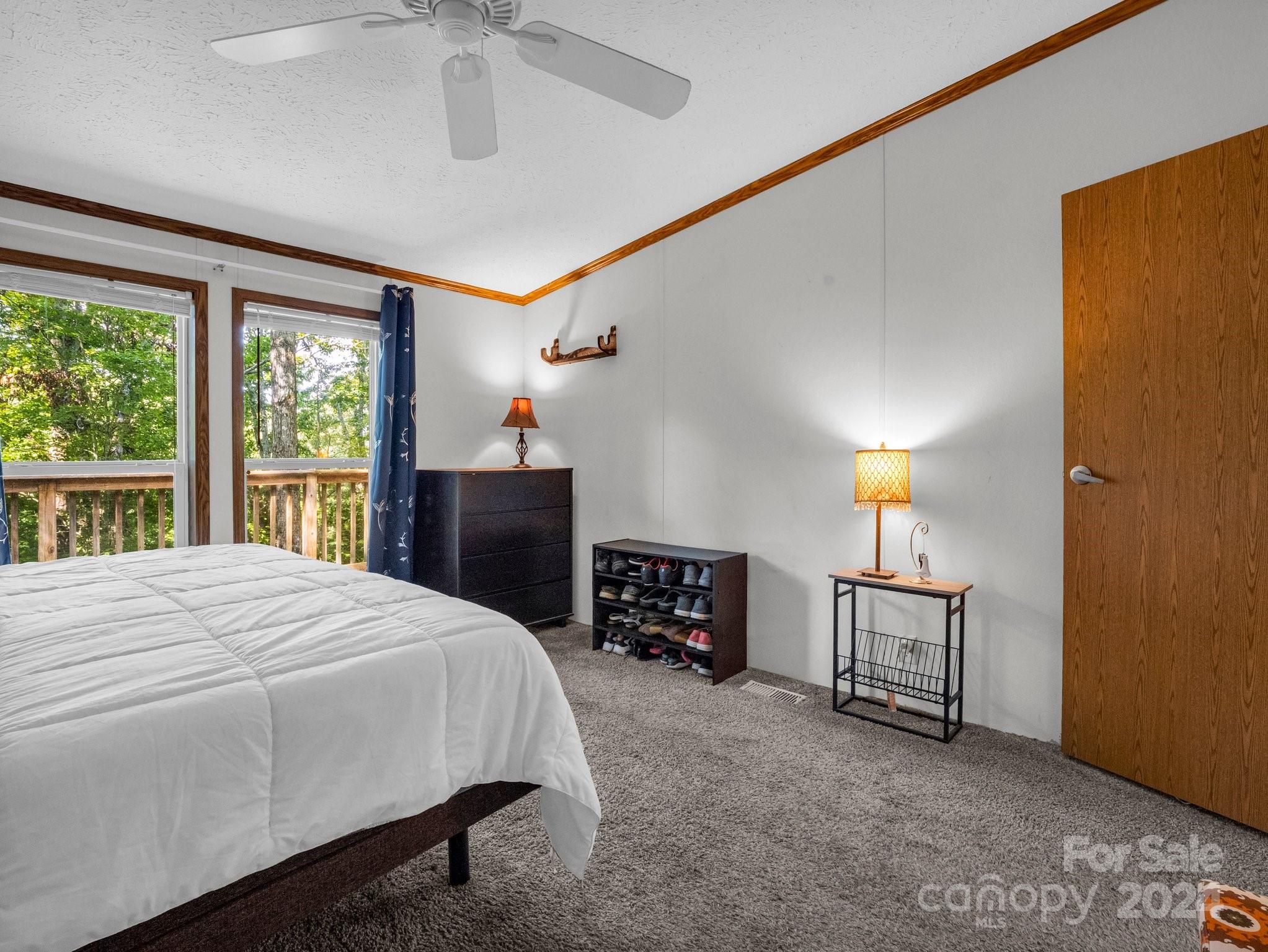 39 Hill And Dale Road Property Photo 16