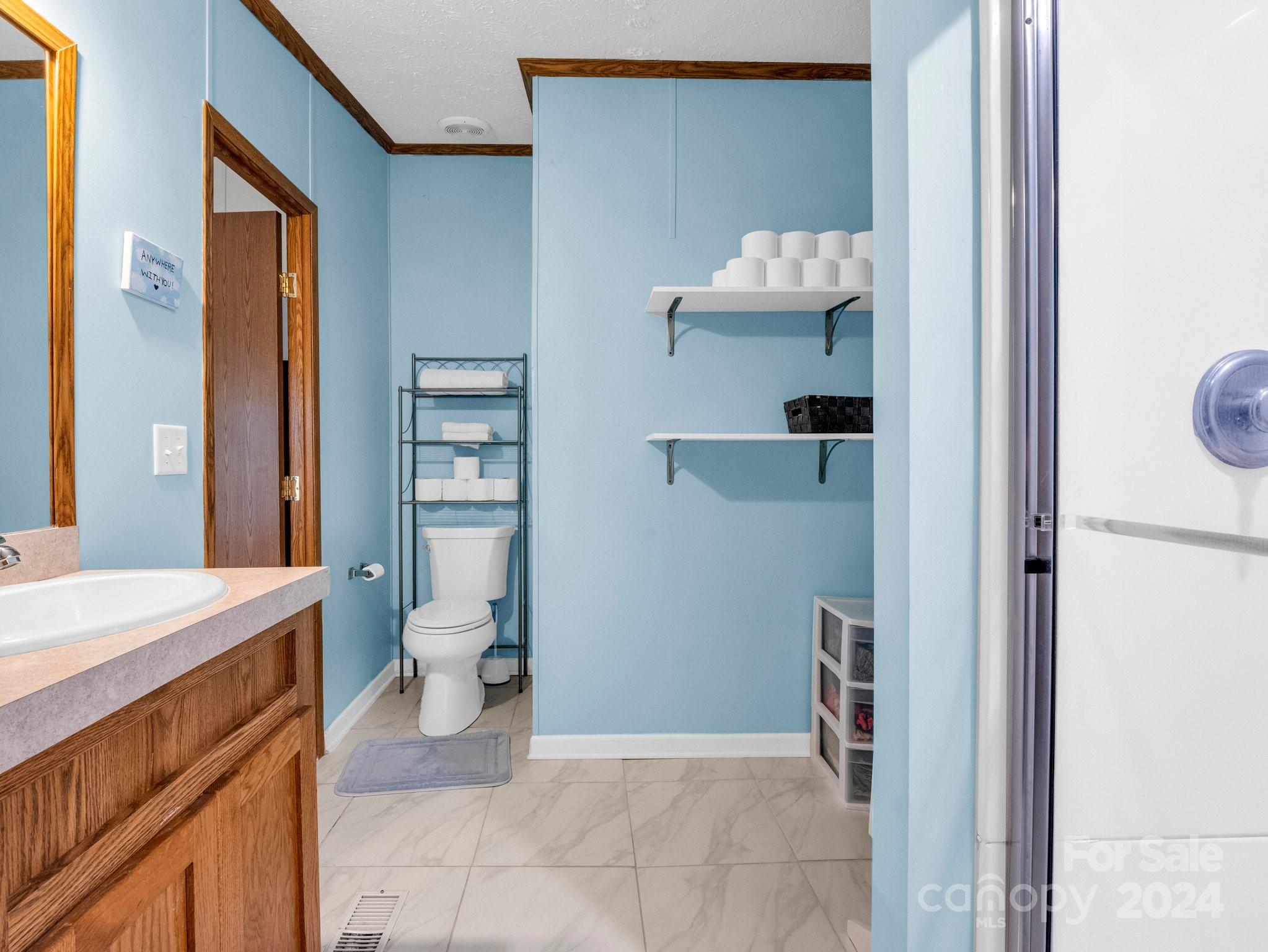 39 Hill And Dale Road Property Photo 18