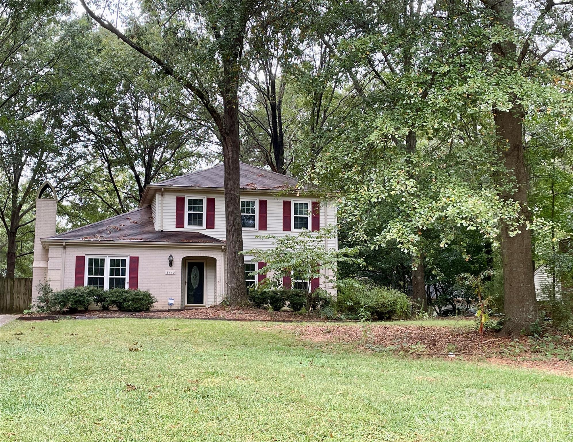 8710 Houston Ridge Road Property Photo 2