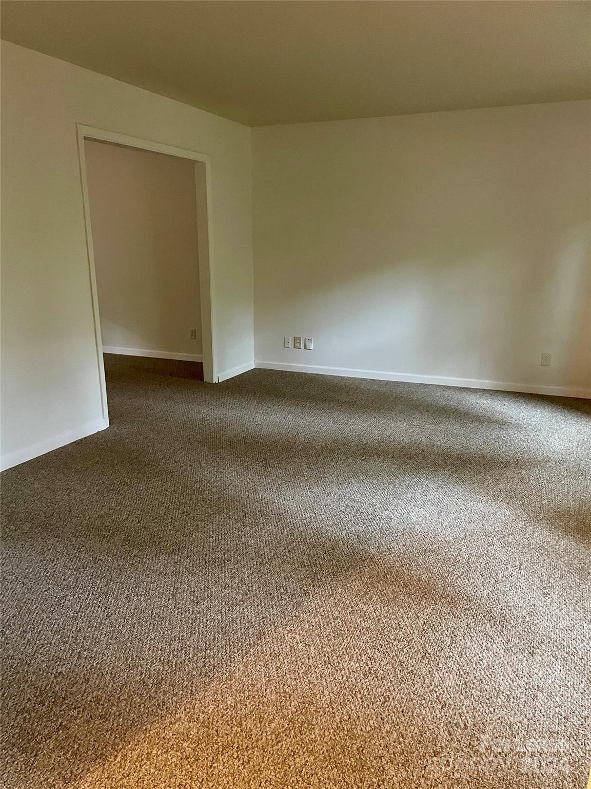 8710 Houston Ridge Road Property Photo 4