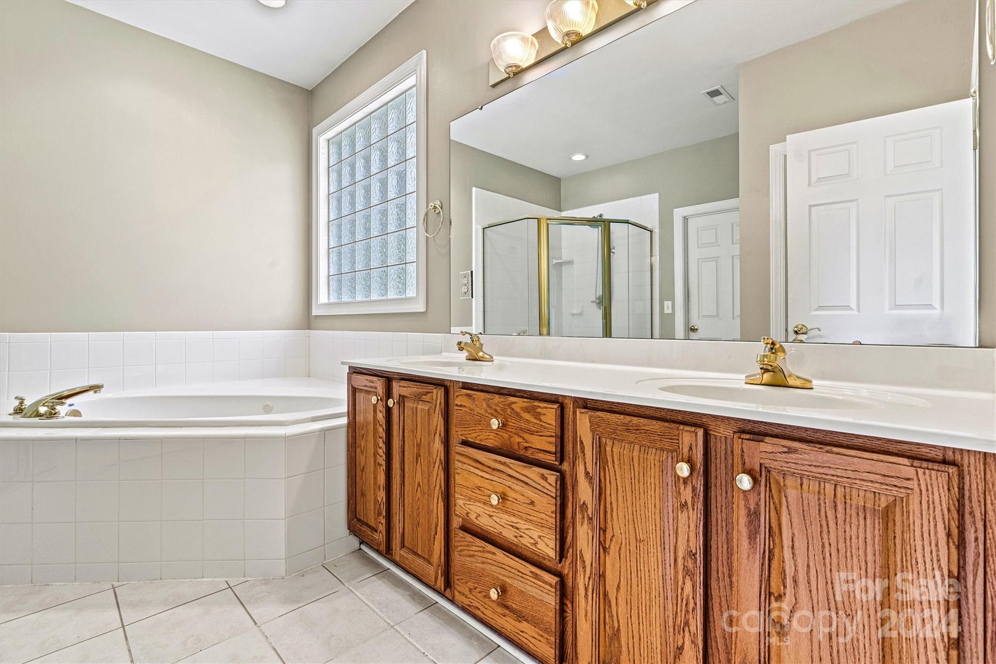 4601 Mariner Lane Property Photo 15