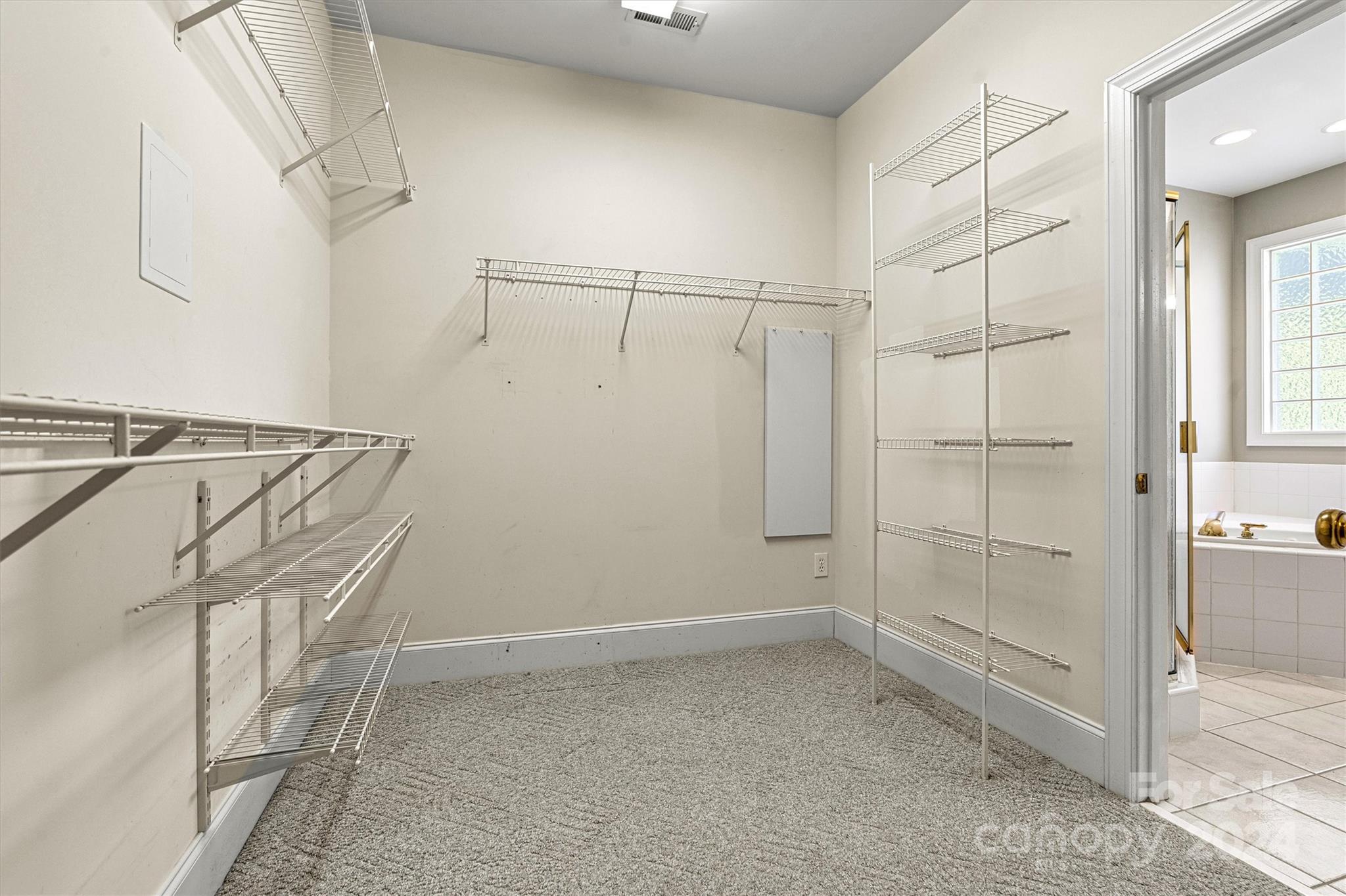 4601 Mariner Lane Property Photo 16