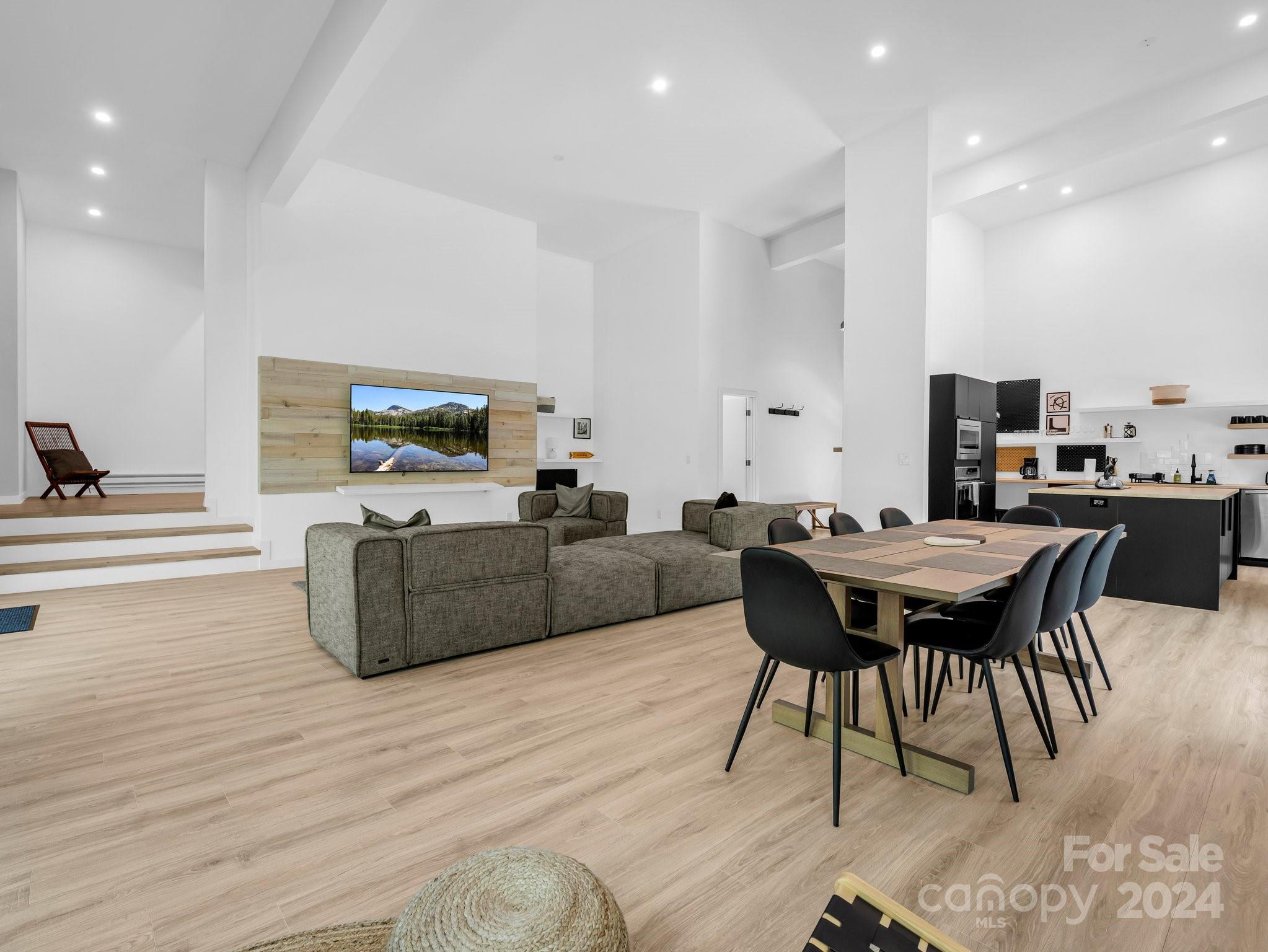 1759 Concept Drive Property Photo 9
