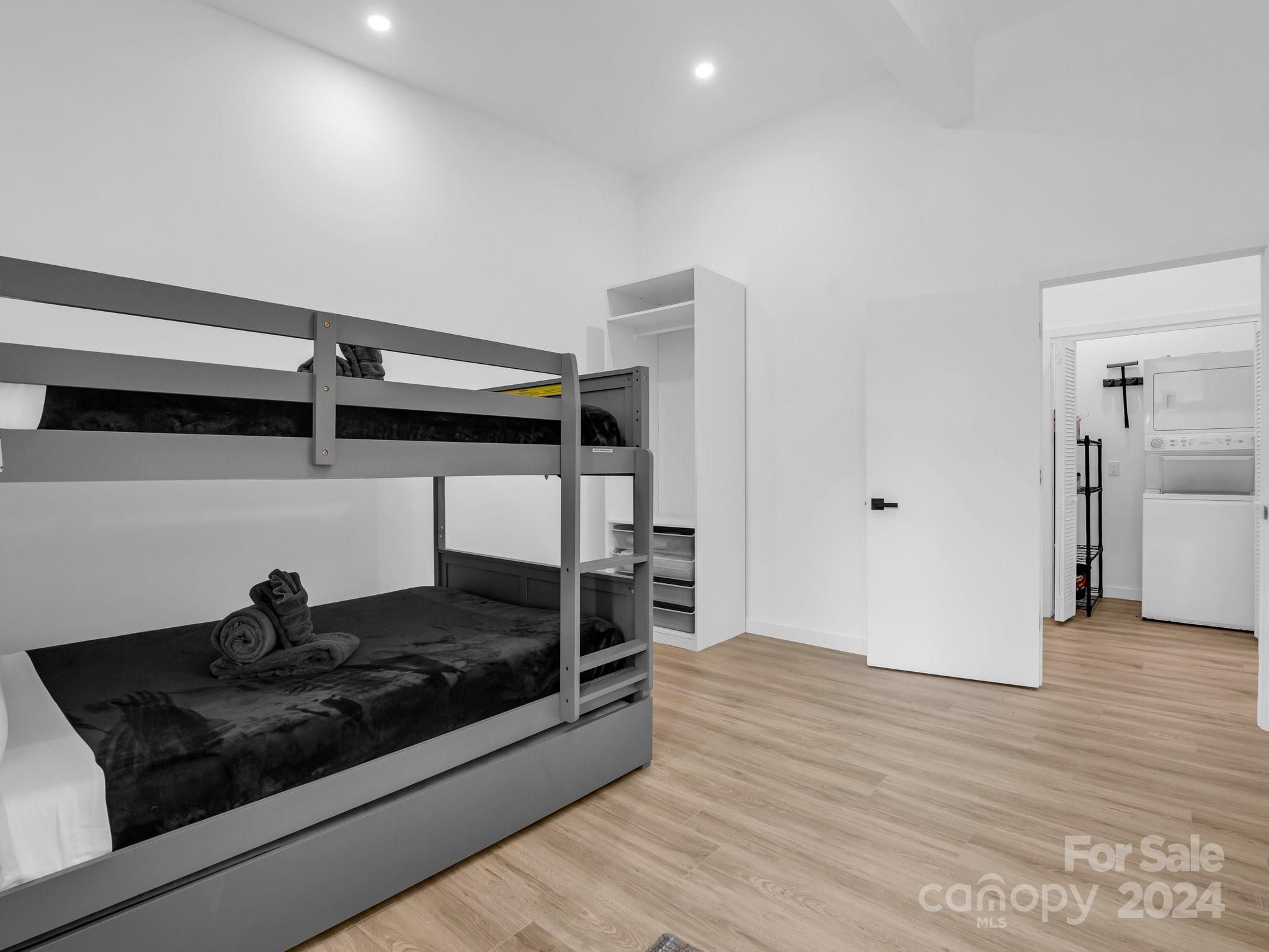 1759 Concept Drive Property Photo 30