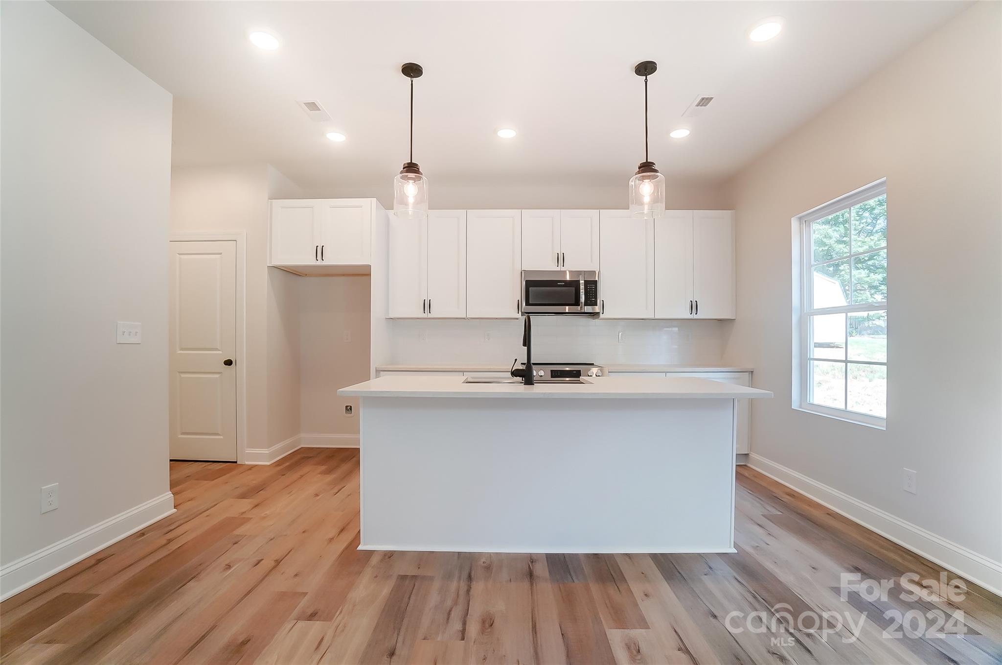 138 Northcrest Drive Property Photo 8