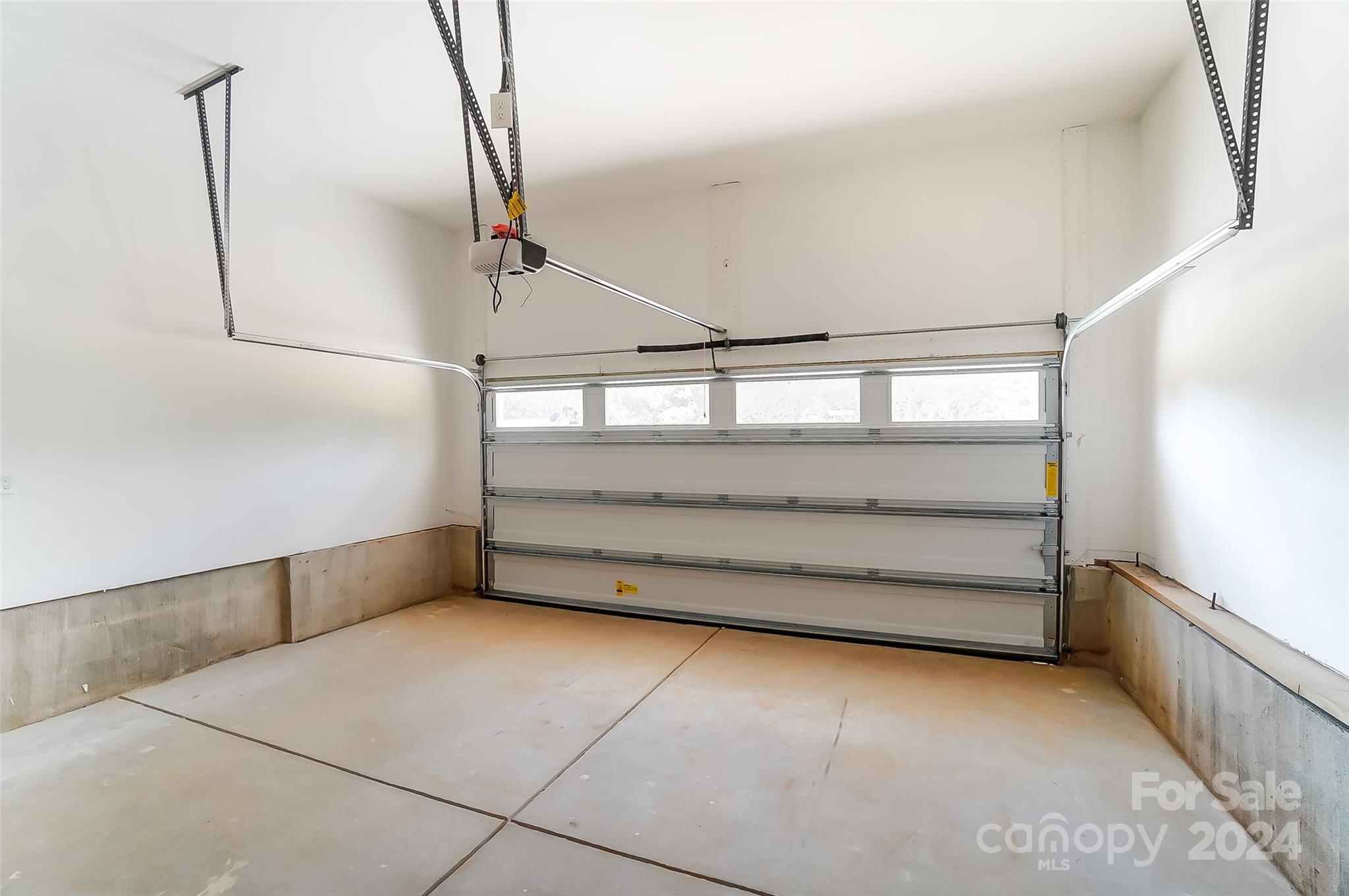 138 Northcrest Drive Property Photo 32