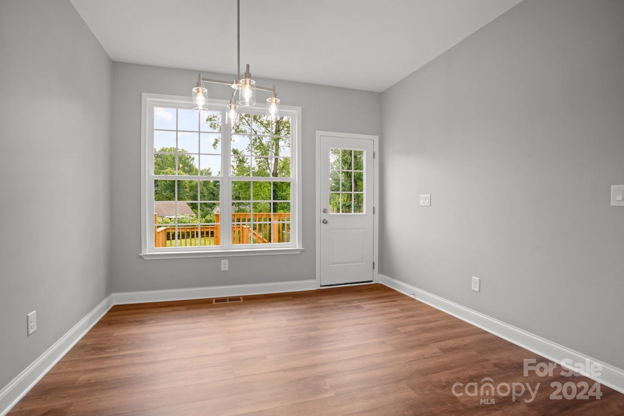 836 Garner Street Property Photo 10