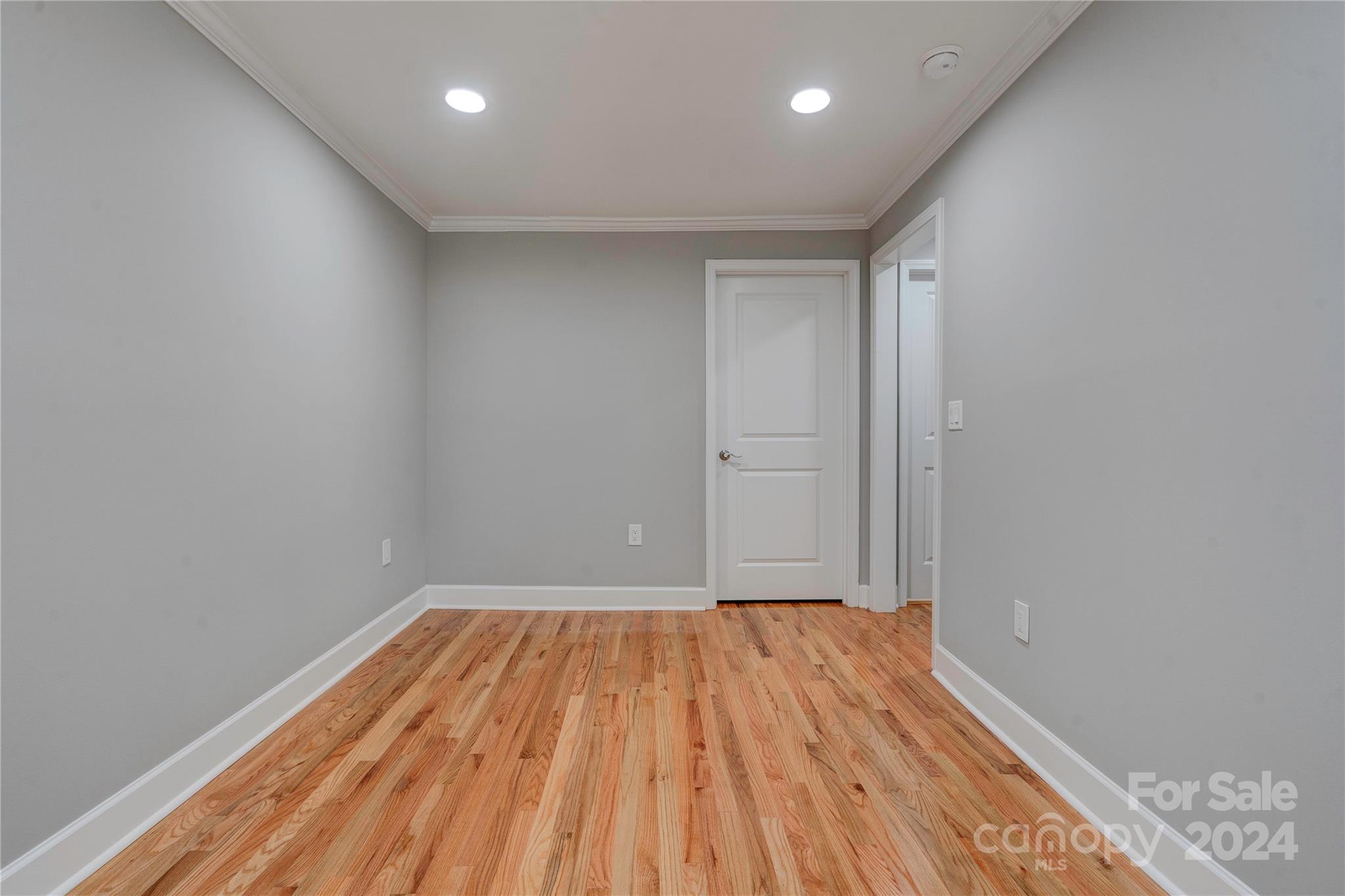607 Ligon Street Property Photo 32