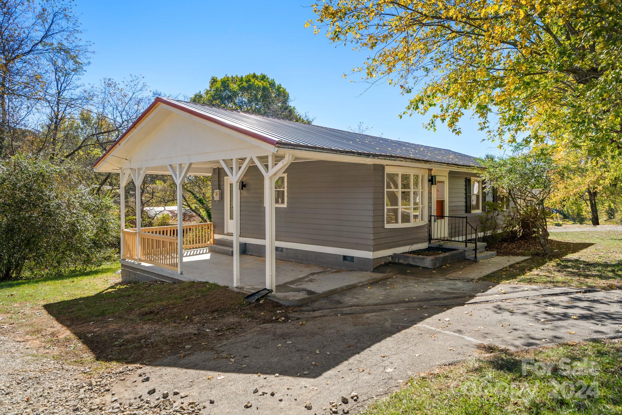 482 Gorman Bridge Road Property Photo 2