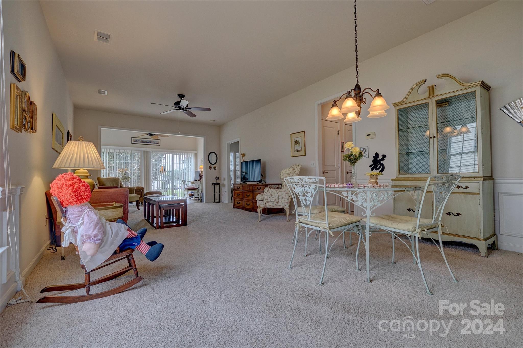 16302 Raven Crest Drive Property Photo 6