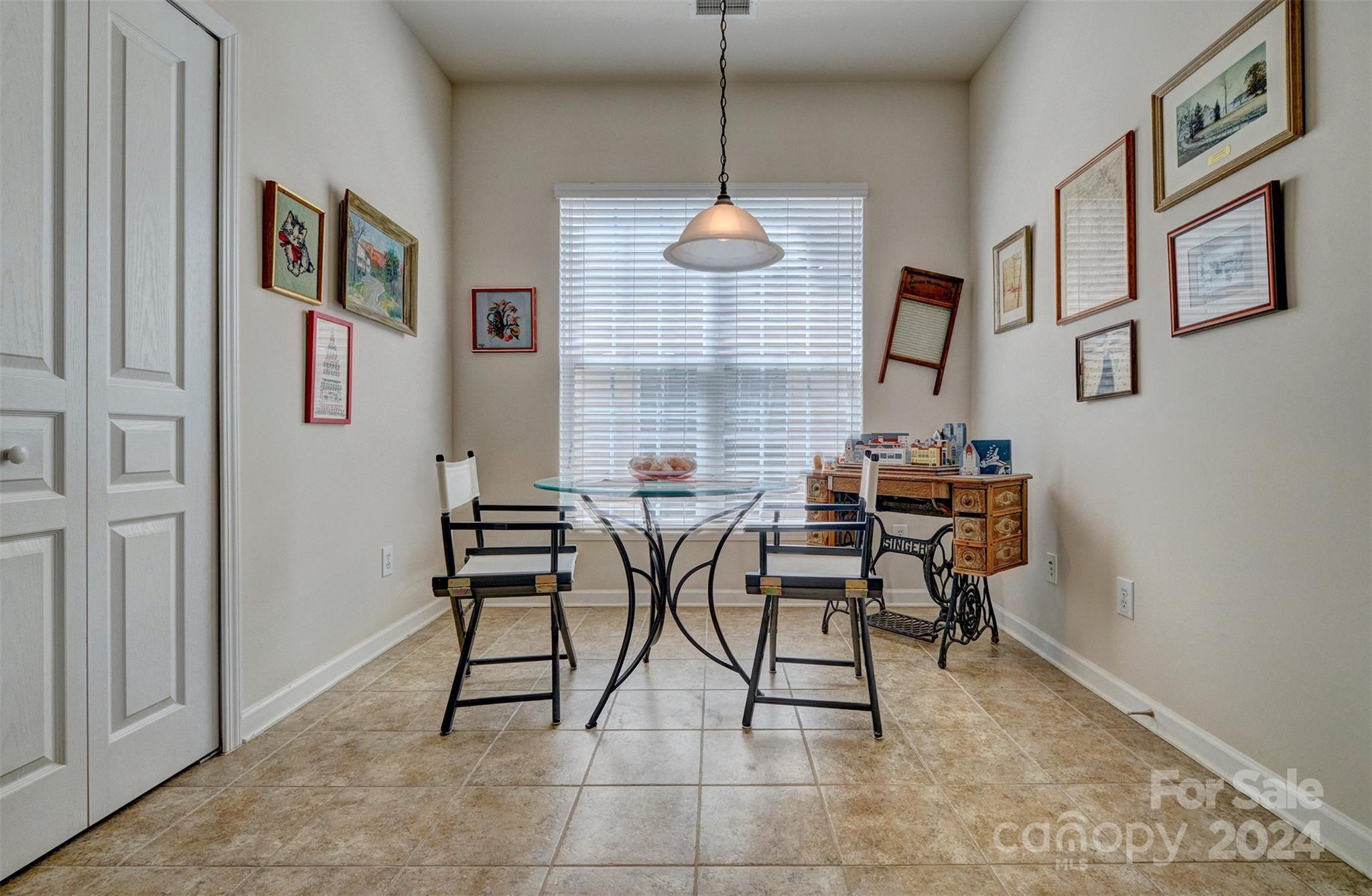 16302 Raven Crest Drive Property Photo 17