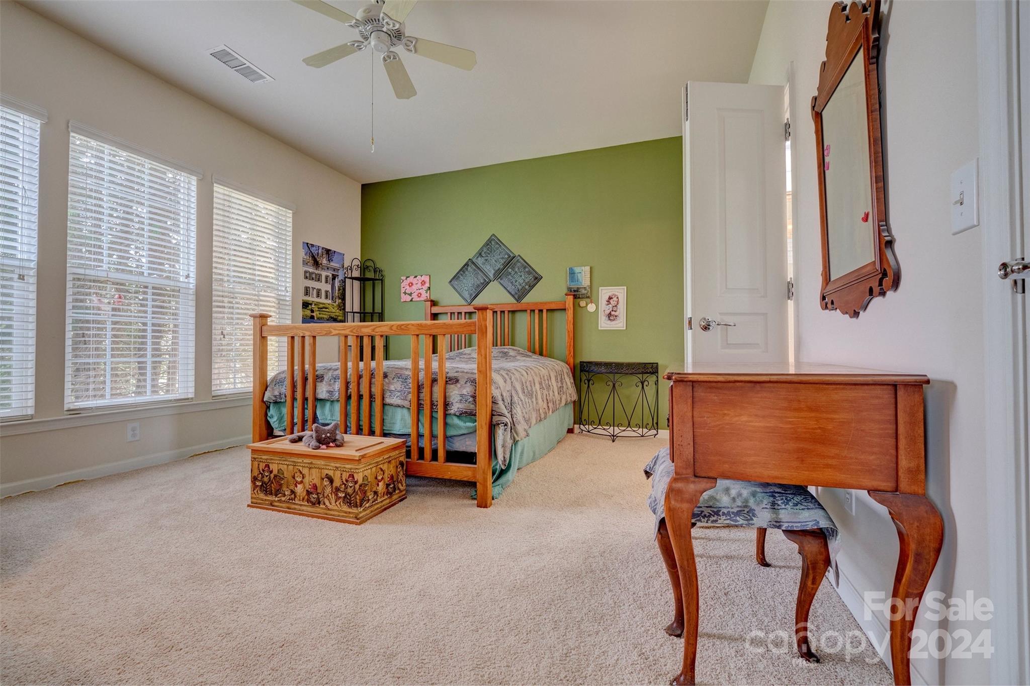 16302 Raven Crest Drive Property Photo 20