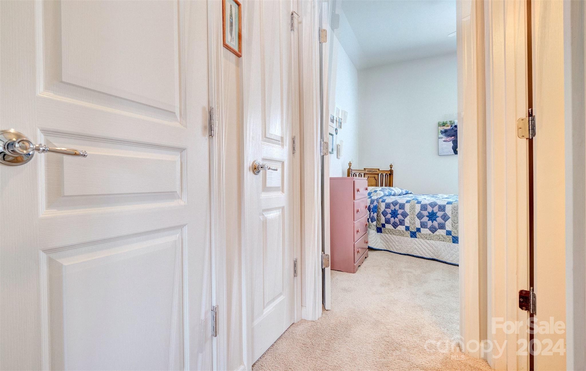 16302 Raven Crest Drive Property Photo 26