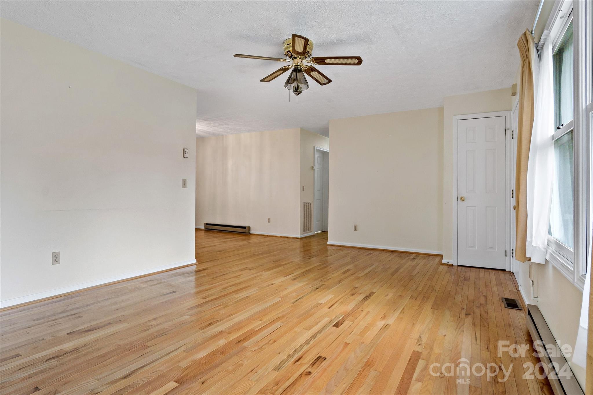 80 Beech Glen Drive Property Photo 11