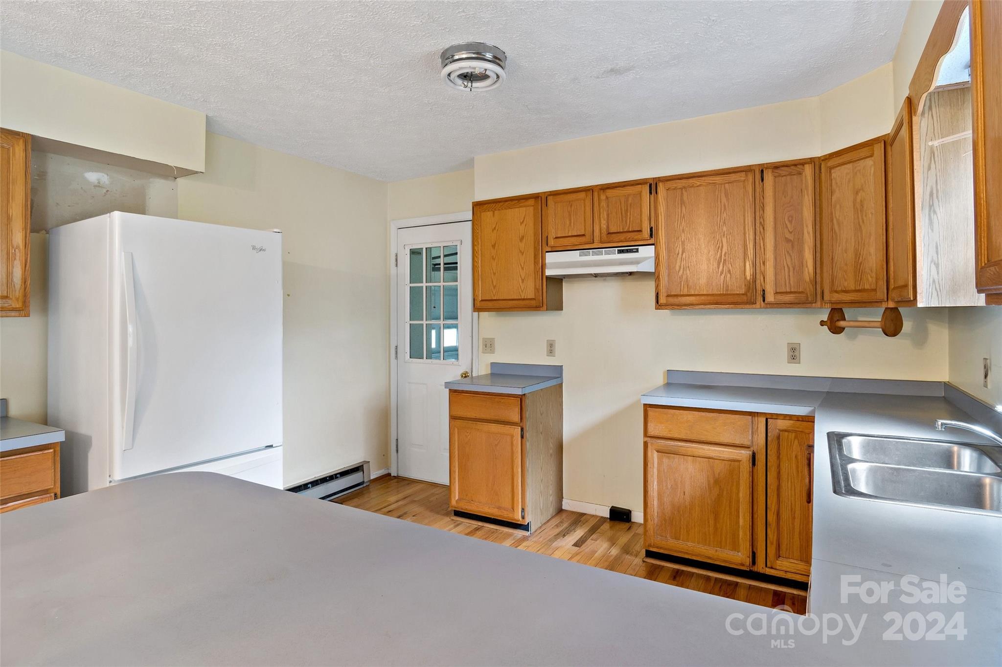 80 Beech Glen Drive Property Photo 13