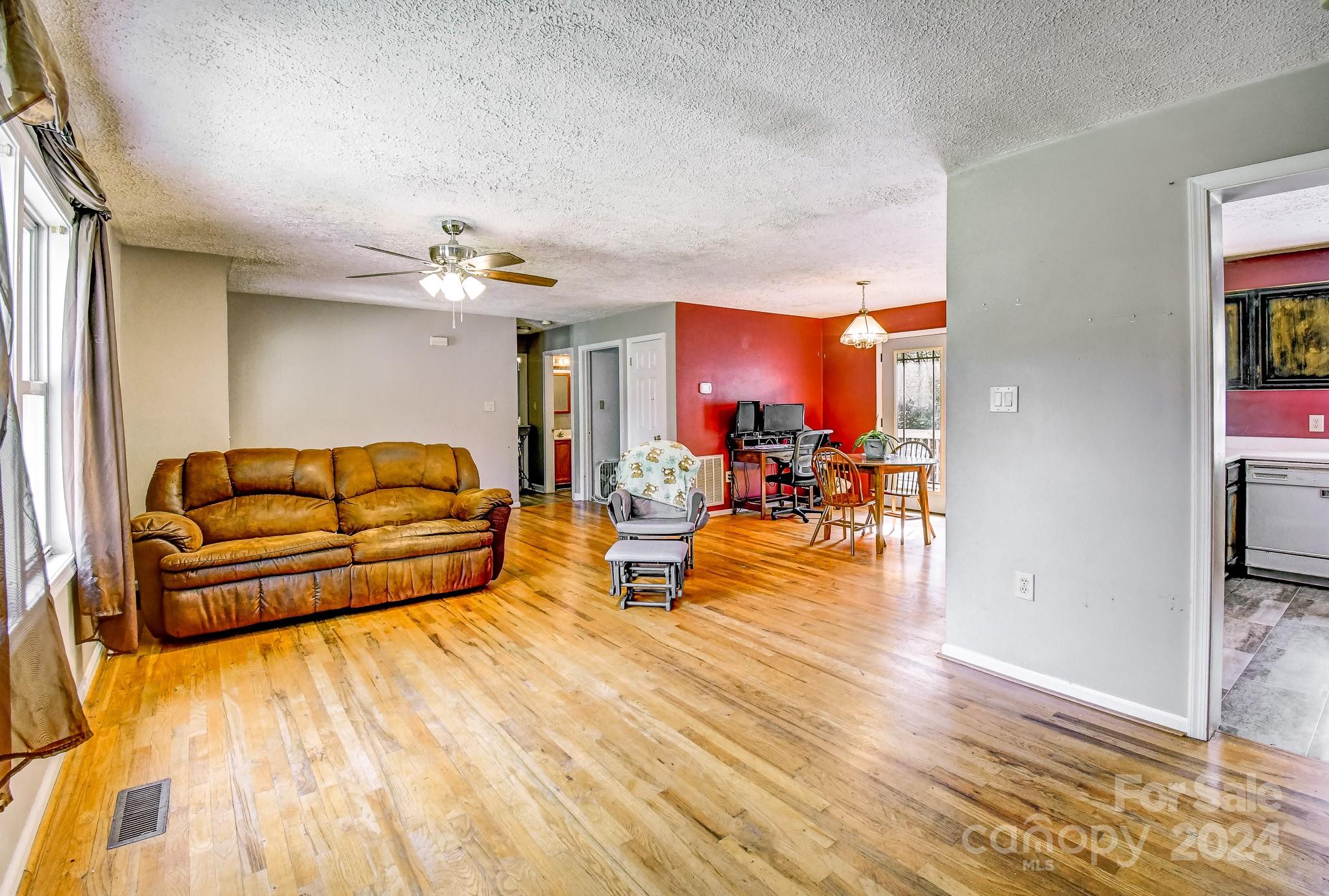 11146 S Nc 9 Highway Property Photo 5