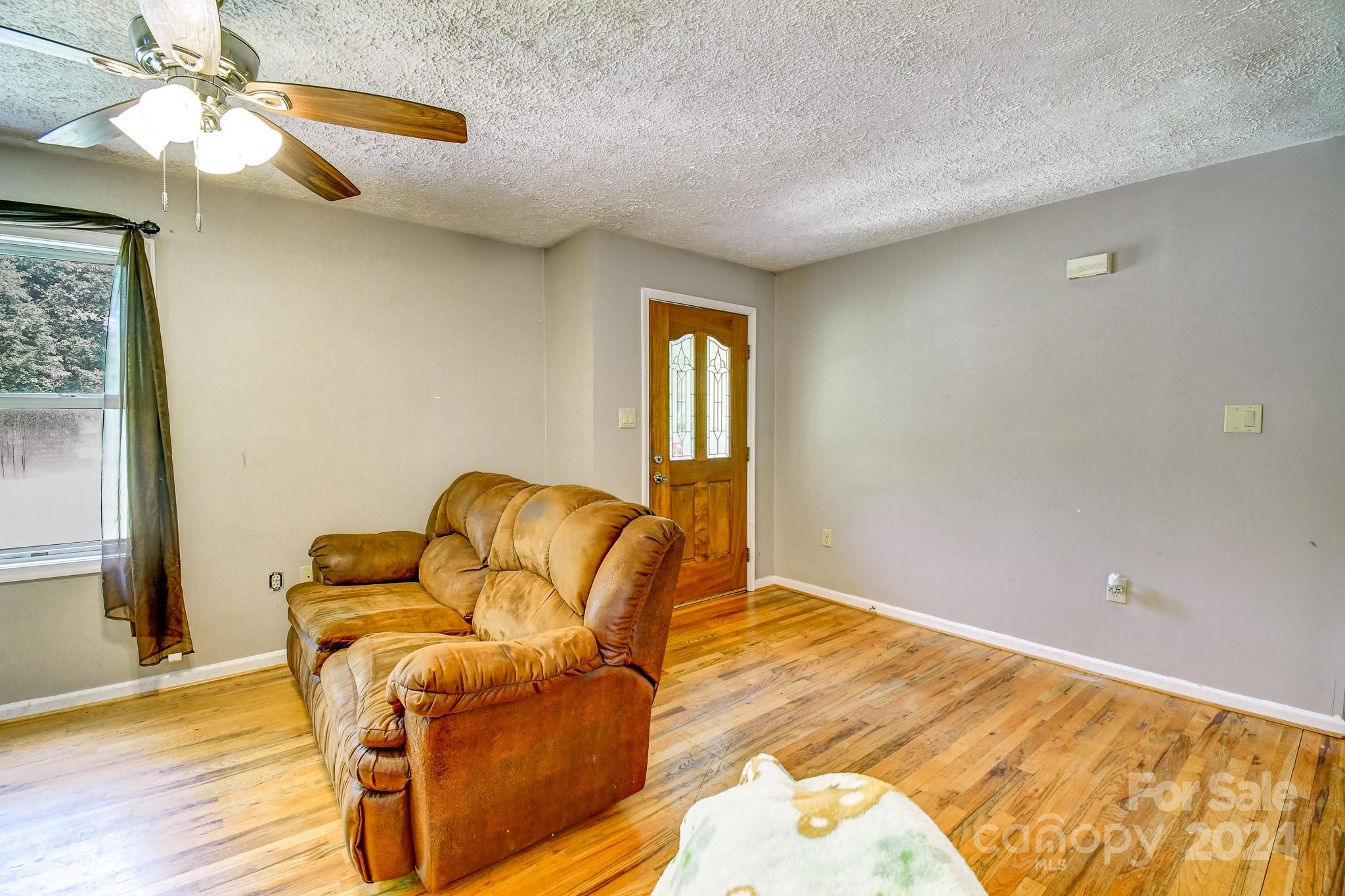 11146 S Nc 9 Highway Property Photo 6