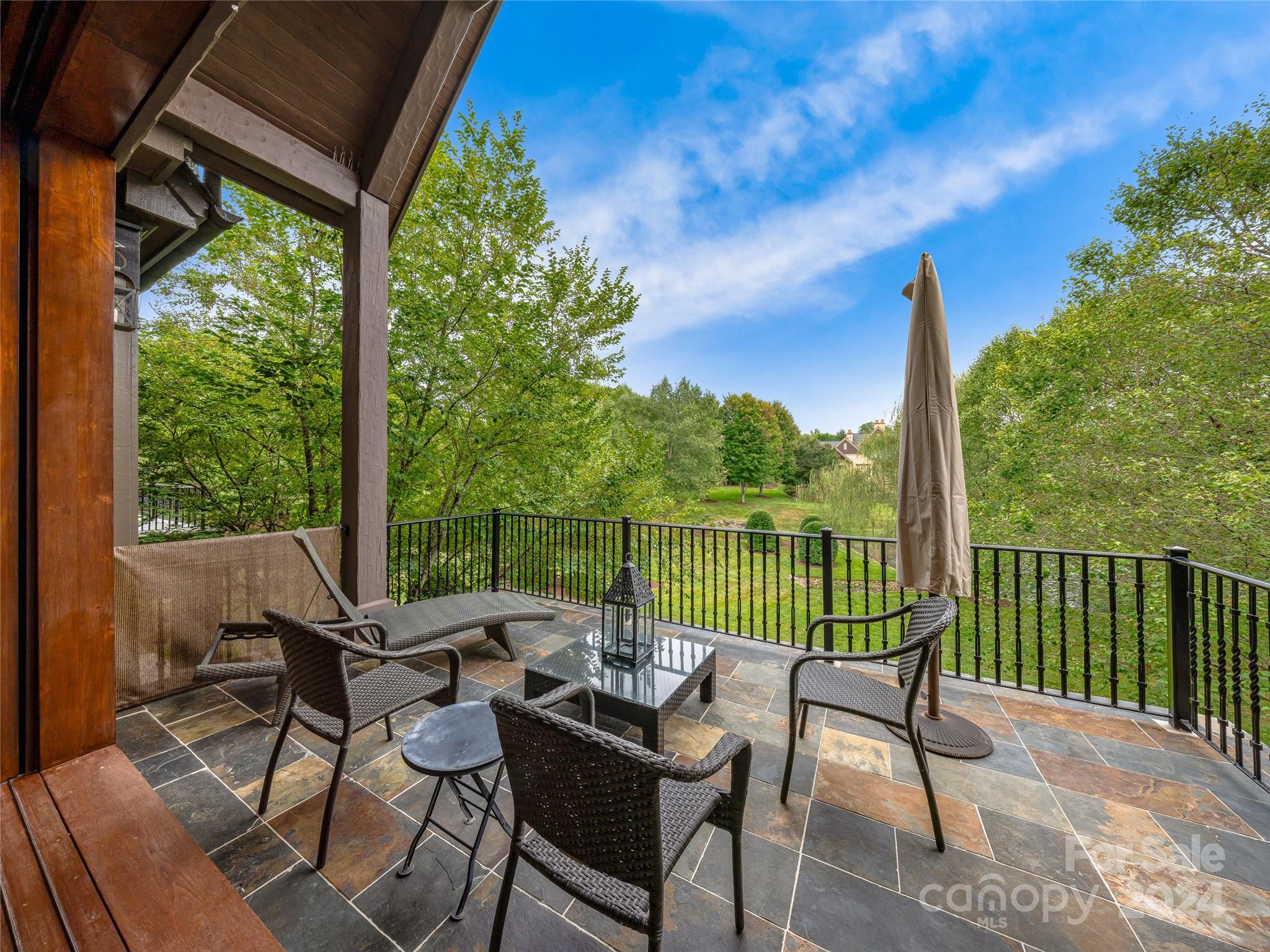 22 Foxbridge Way Property Photo 12