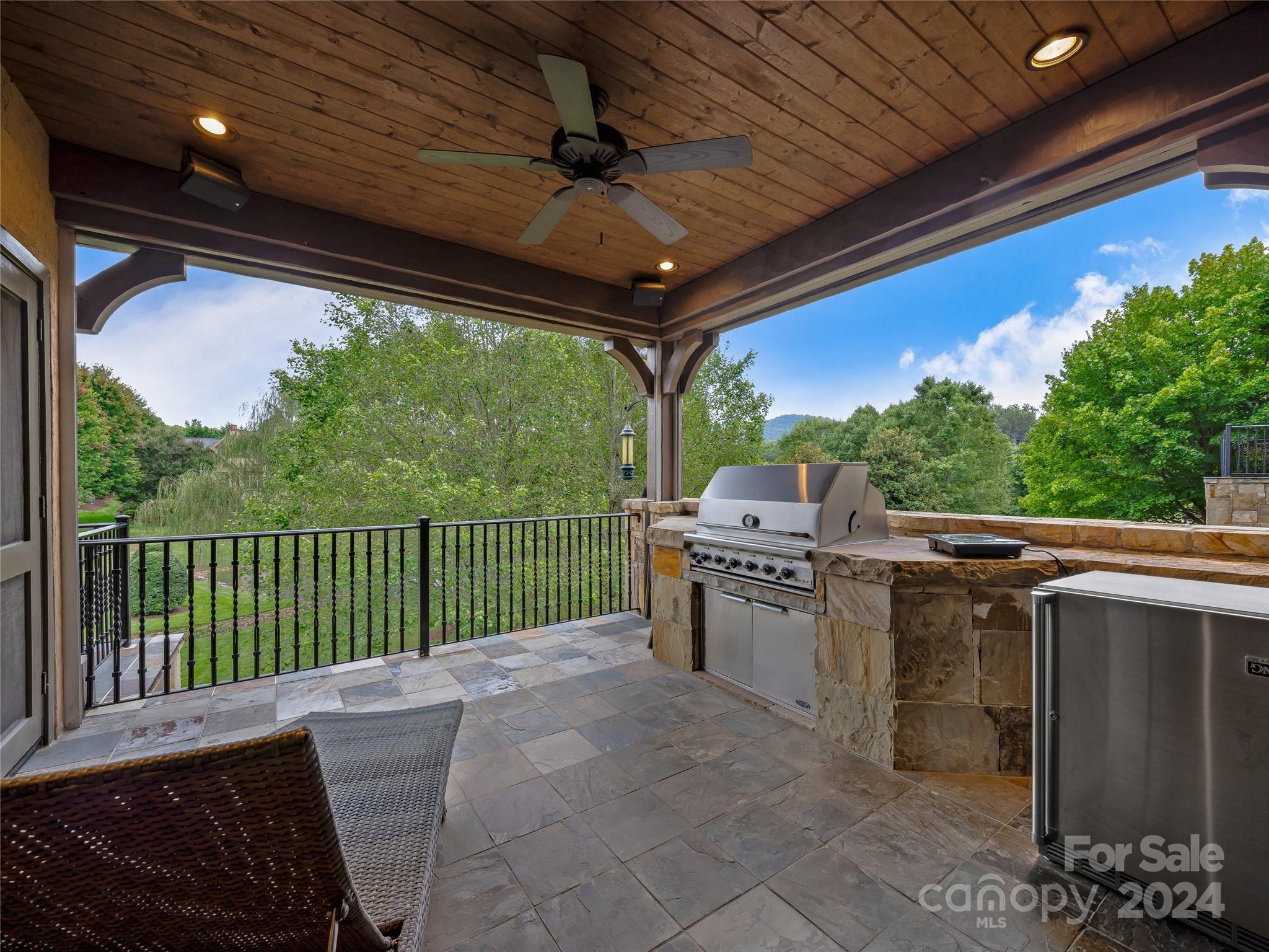 22 Foxbridge Way Property Photo 14