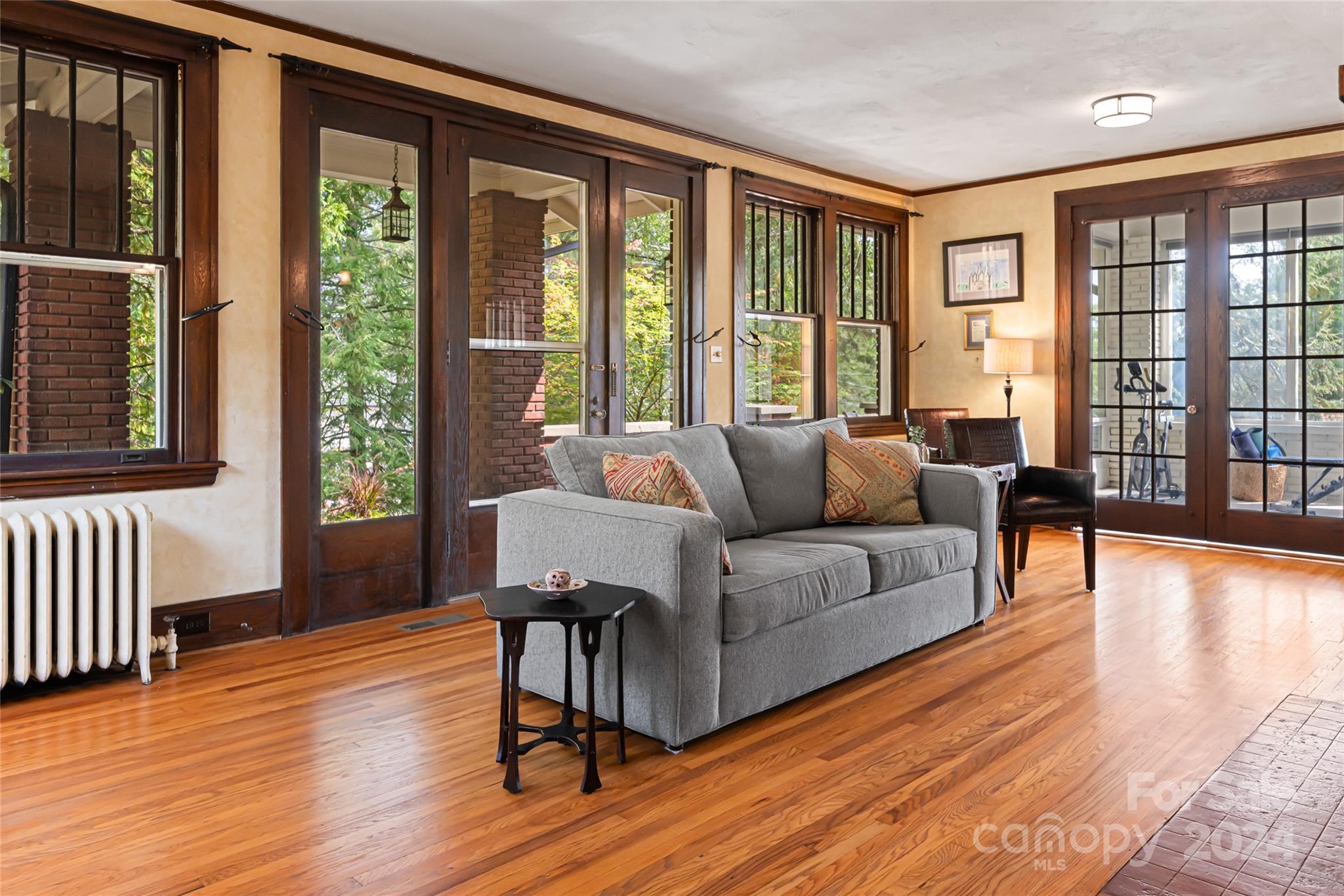 56 Sherwood Road Property Photo 6