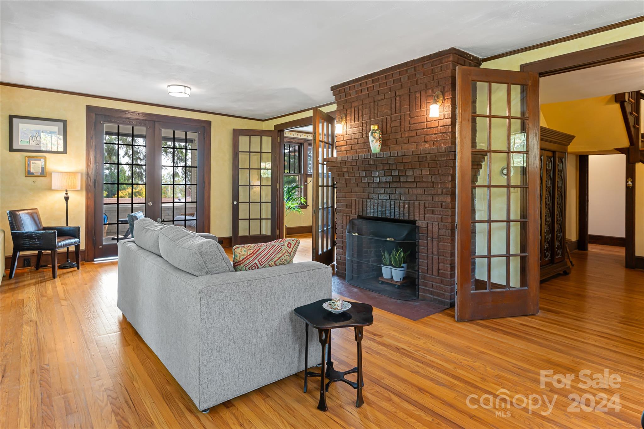 56 Sherwood Road Property Photo 8
