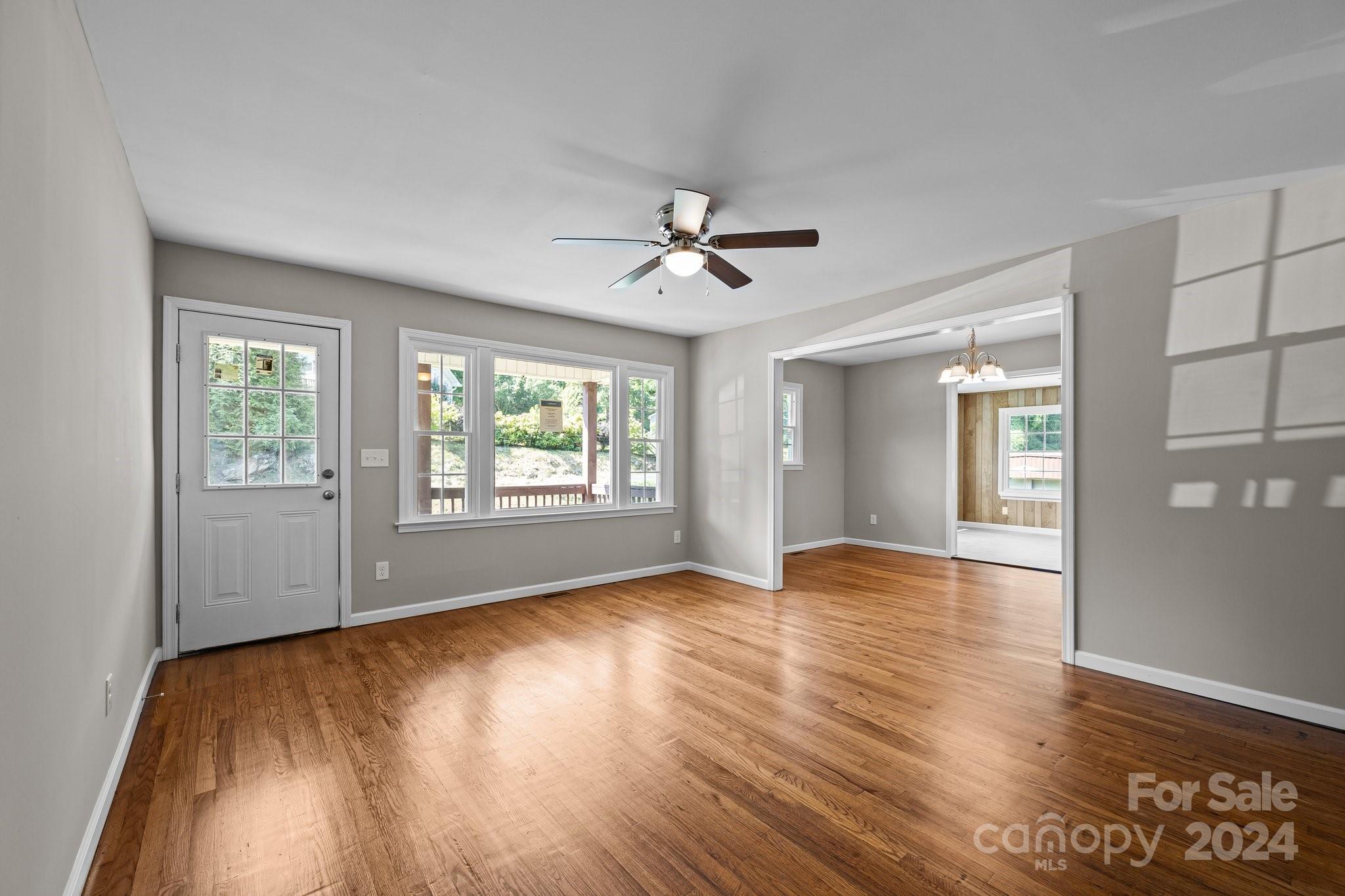 31 Raleigh Lane Property Photo 17