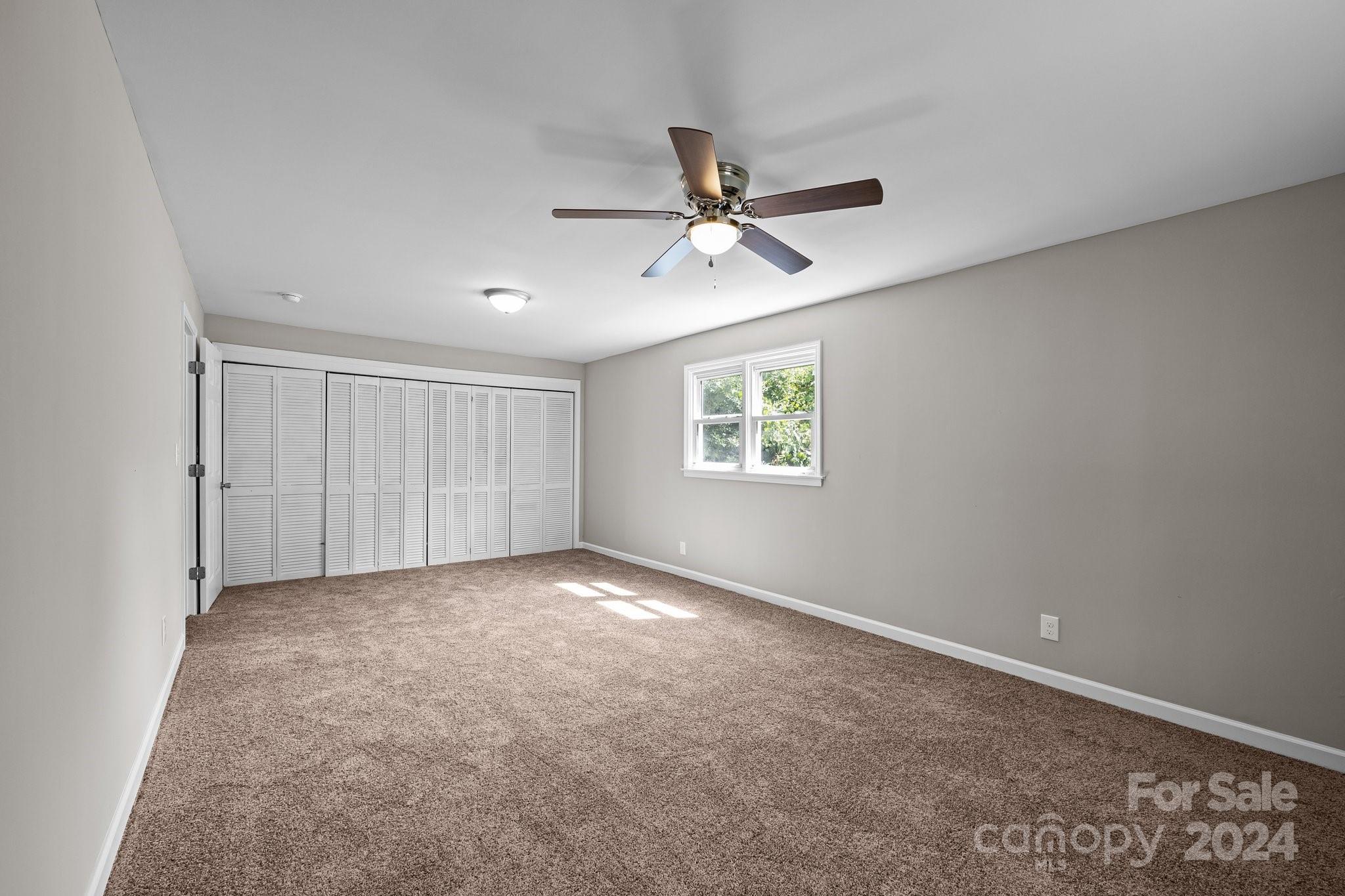 31 Raleigh Lane Property Photo 22
