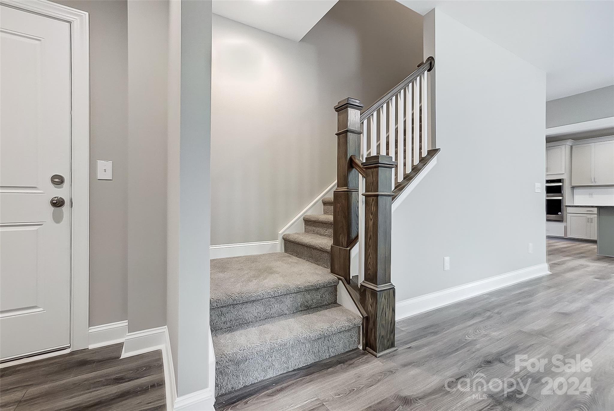 3637 West Bay Drive Property Photo 11