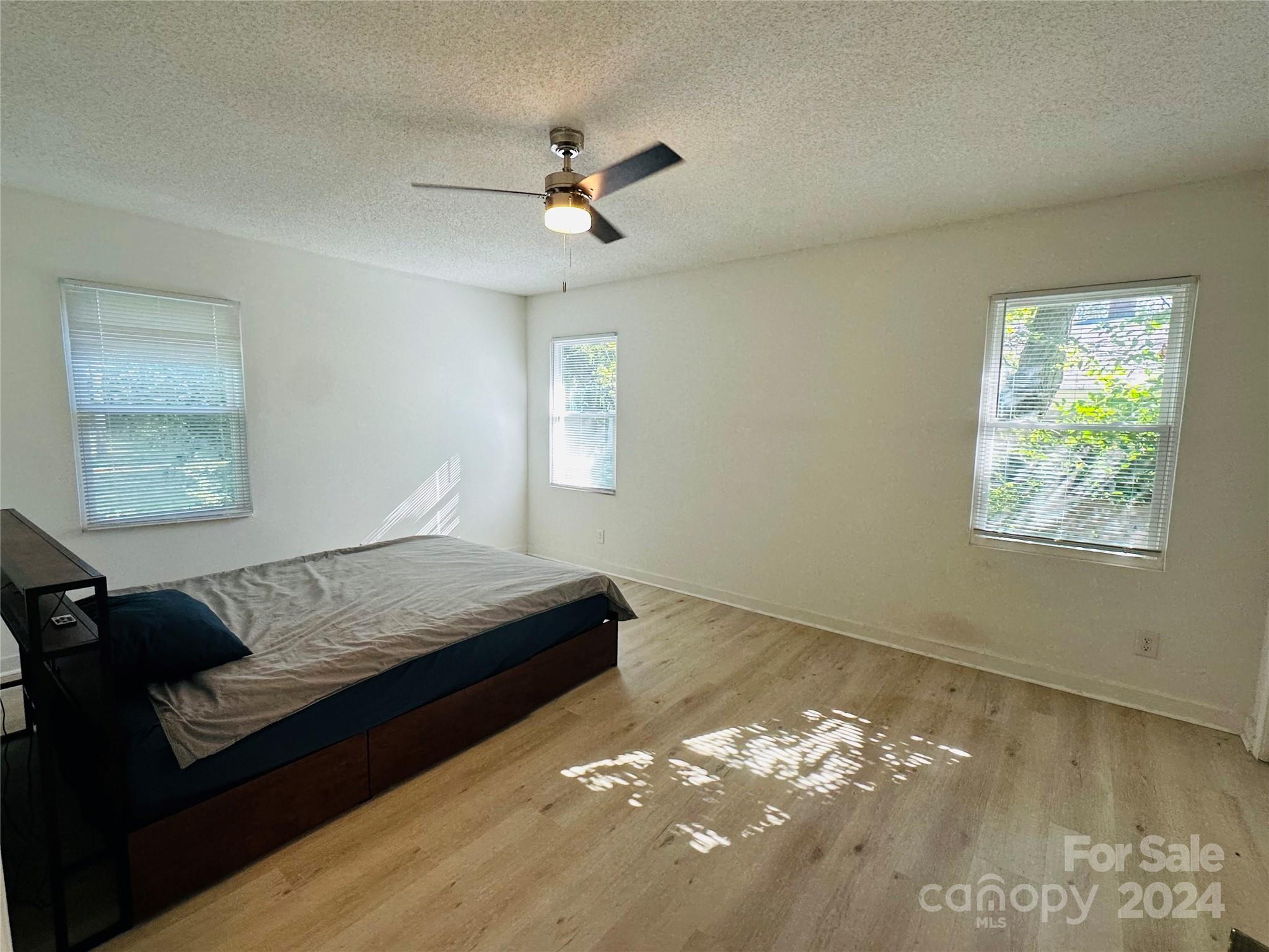 517 Green Street Property Photo 10