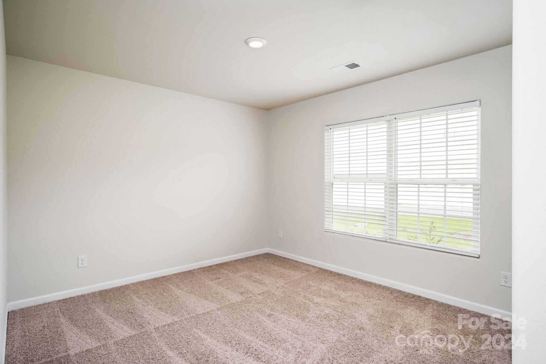 180 Wembury Lane Property Photo 13