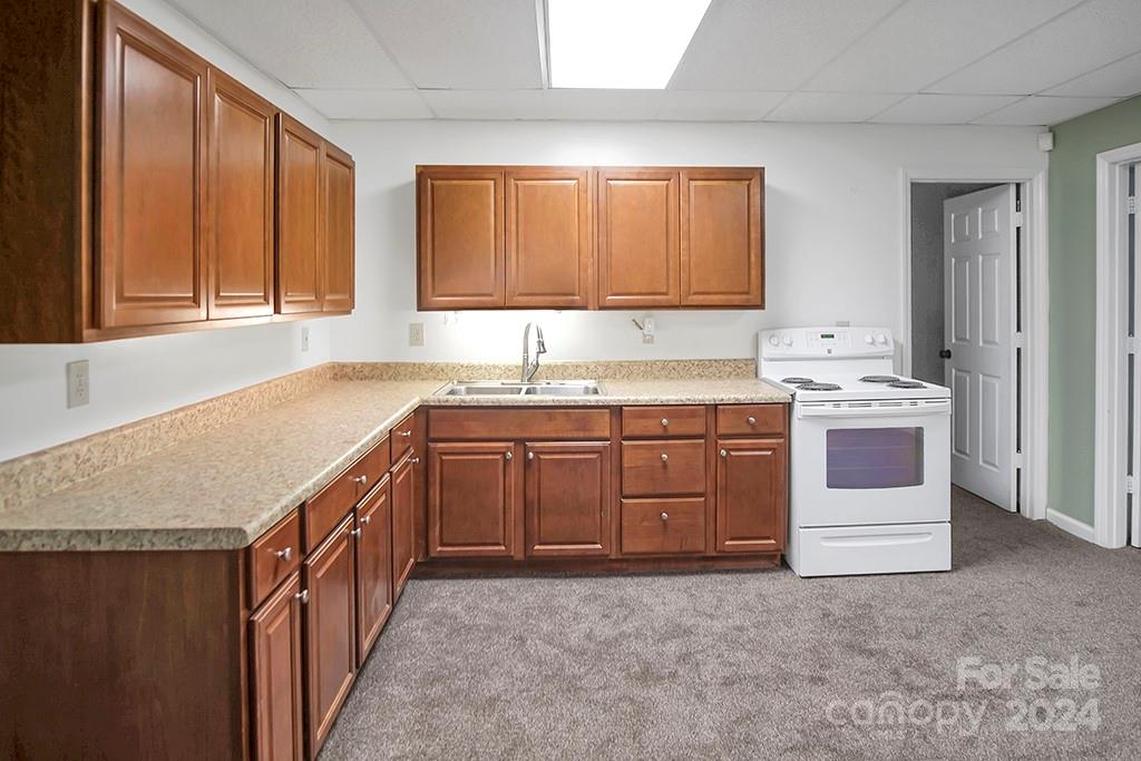 210 Harbor Point Drive Property Photo 41