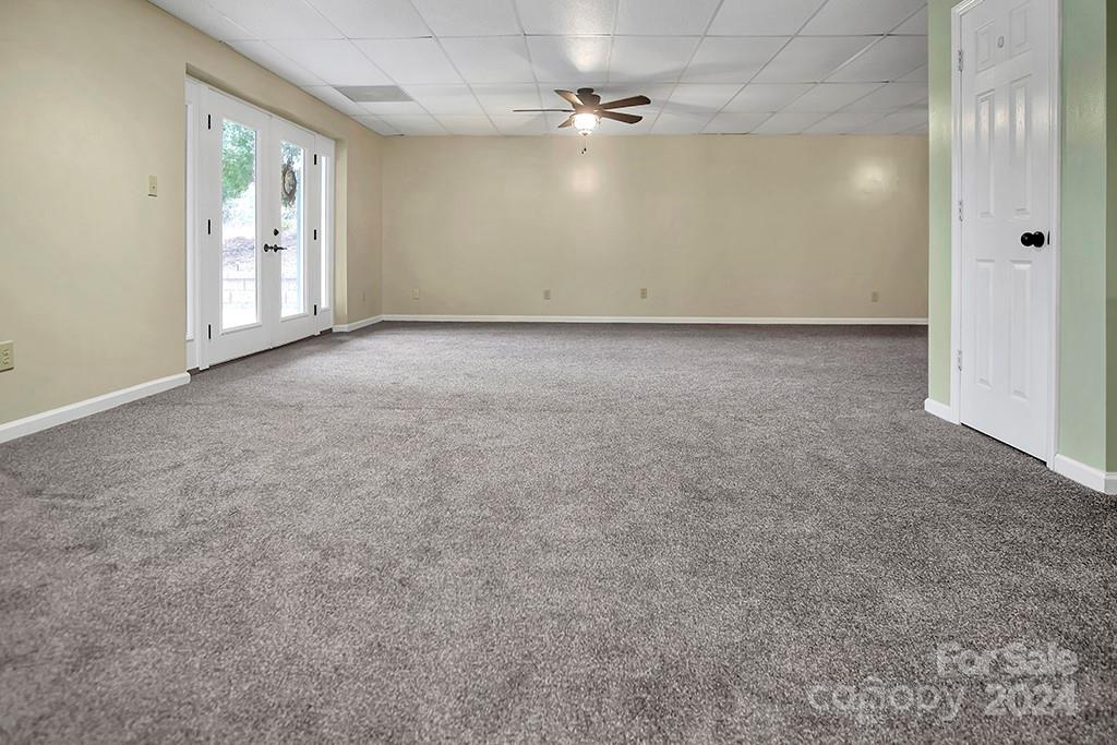 210 Harbor Point Drive Property Photo 43