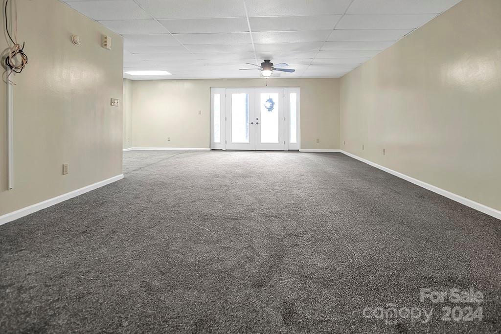 210 Harbor Point Drive Property Photo 45