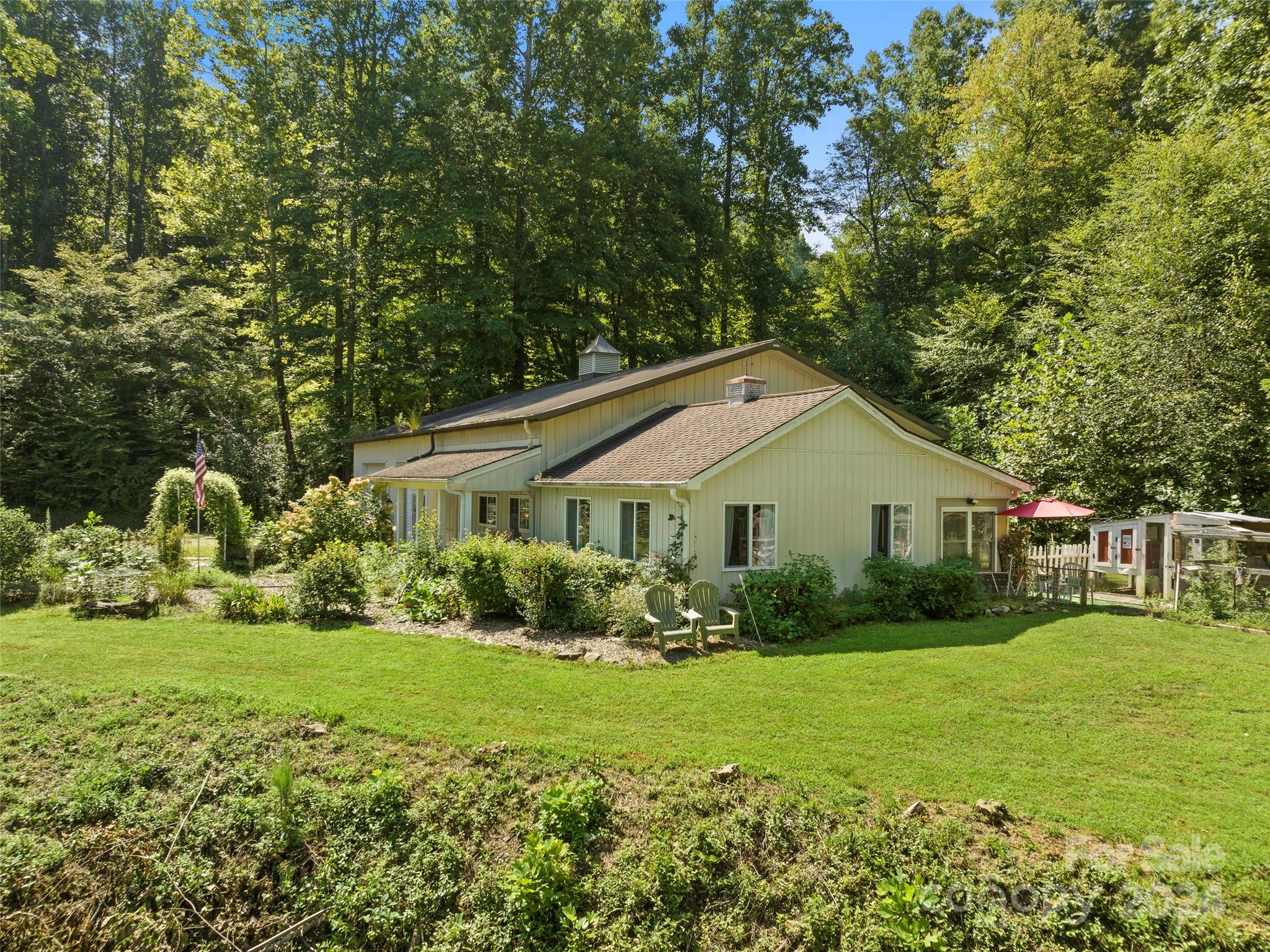 4901 Brevard Road Property Photo 40